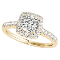 Anillo de diamantes catedral con aureola y pavé de 1.51 quilates certificado por el GIA