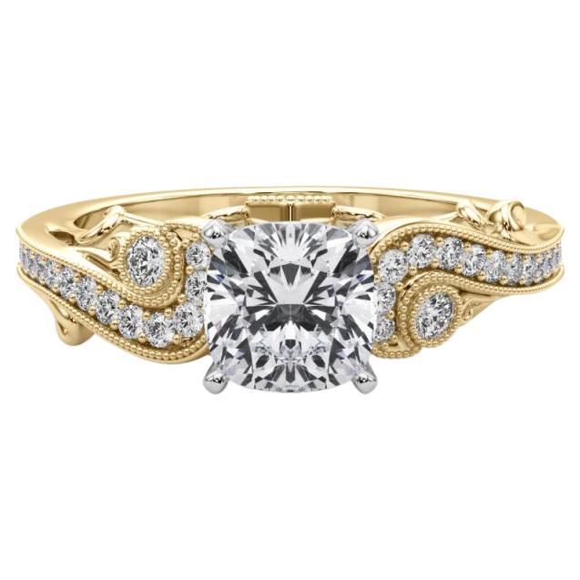 GIA 1,53 Carati Cuscino a Tre Pietre Curvo Bypass Anello con Diamante in Oro Giallo 18K