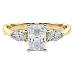 GIA-zertifizierter 1.2 Karat strahlender Ost-West-Diamantring mit drei Steinen