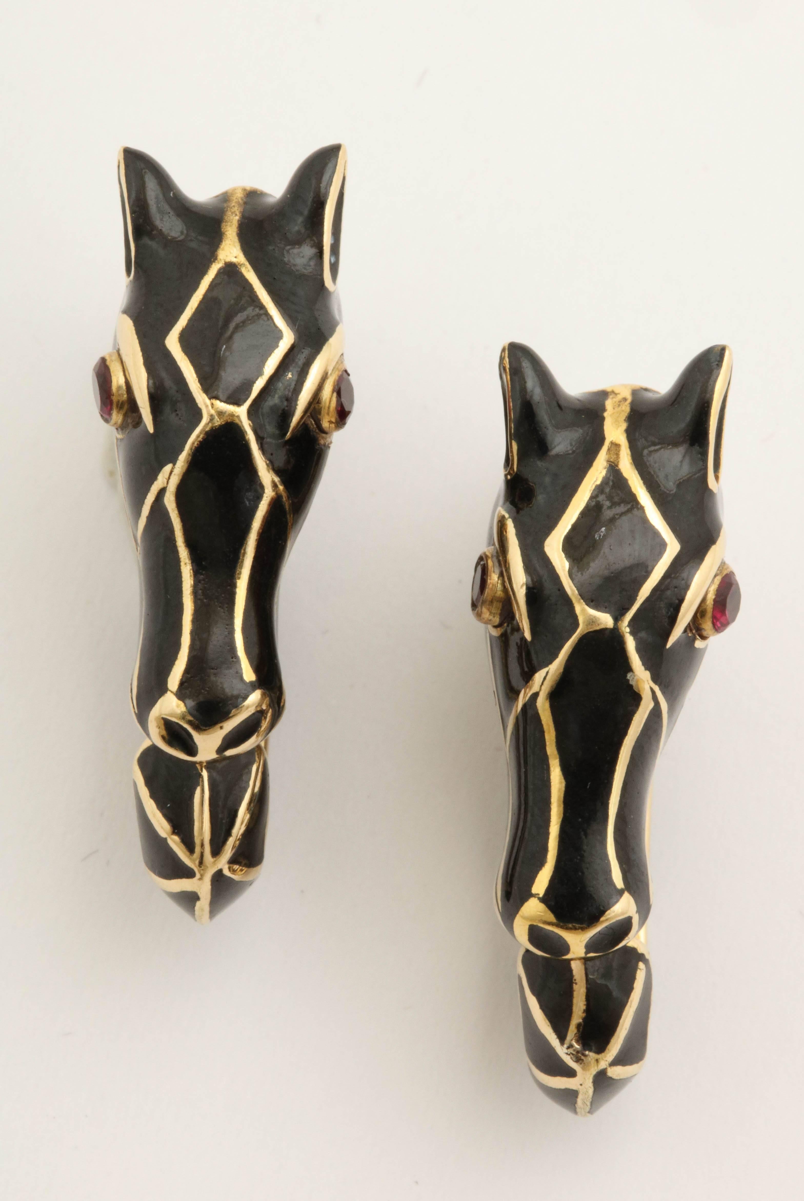 David Webb Black Steel Enamel and Ruby Figural Horse Gold Cufflinks 1