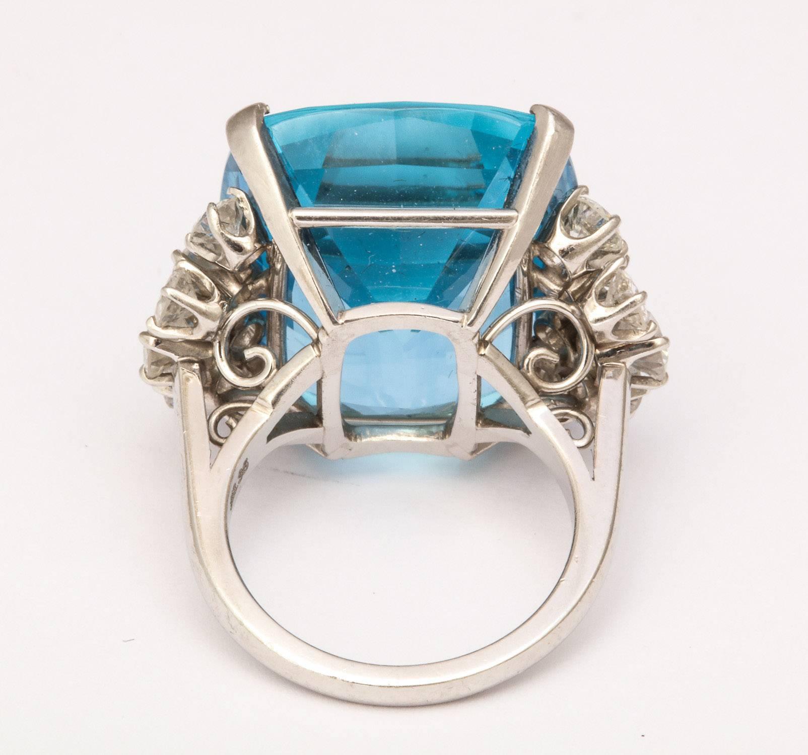 28.35 Carat Aquamarine Diamond Platinum Ring In New Condition In New York, NY