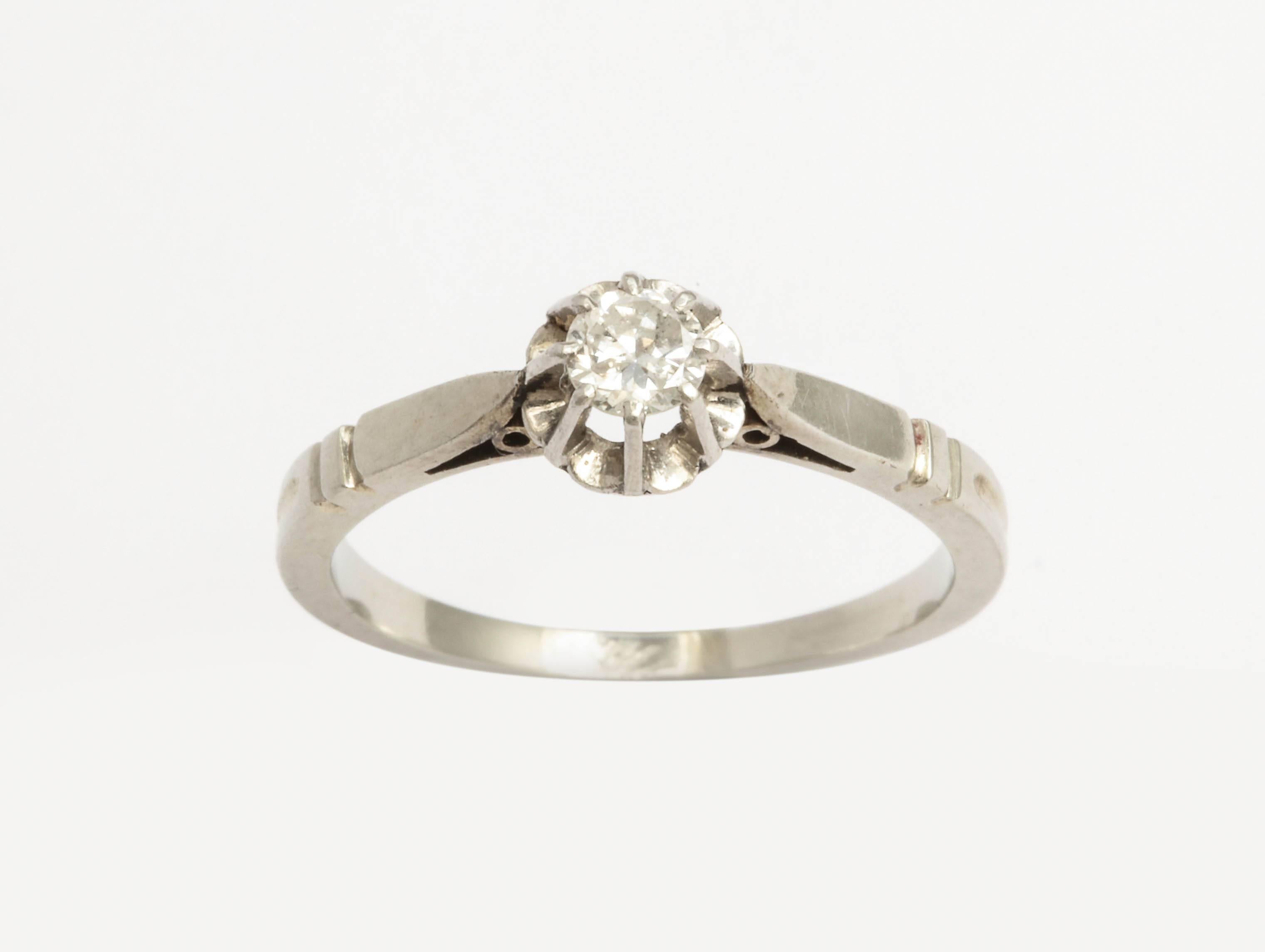 Women's or Men's French Diamond Platinum Solitaire Ring, 20th Century