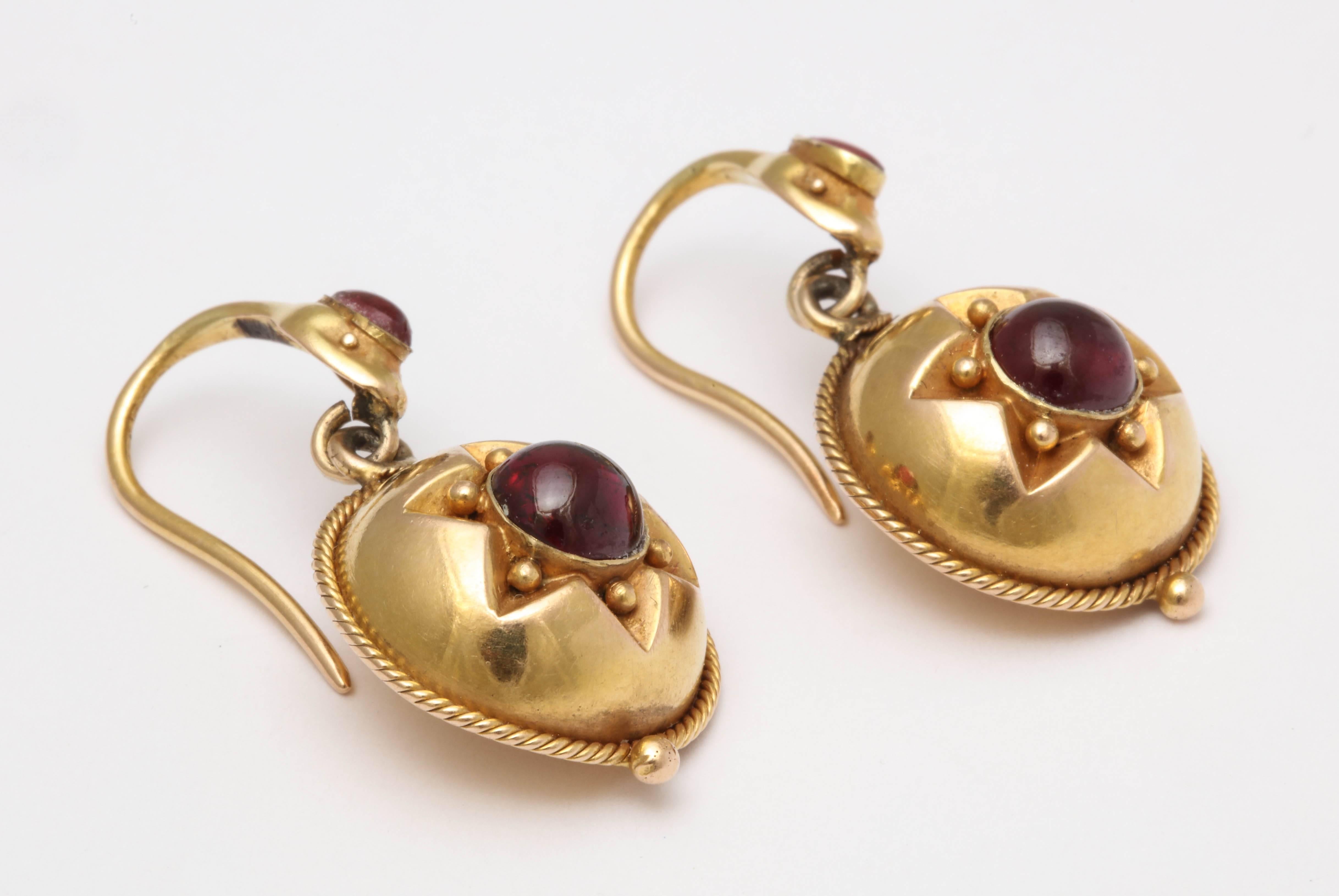 Victorian Garnet Snake's Head Earrings In Excellent Condition For Sale In New York, NY