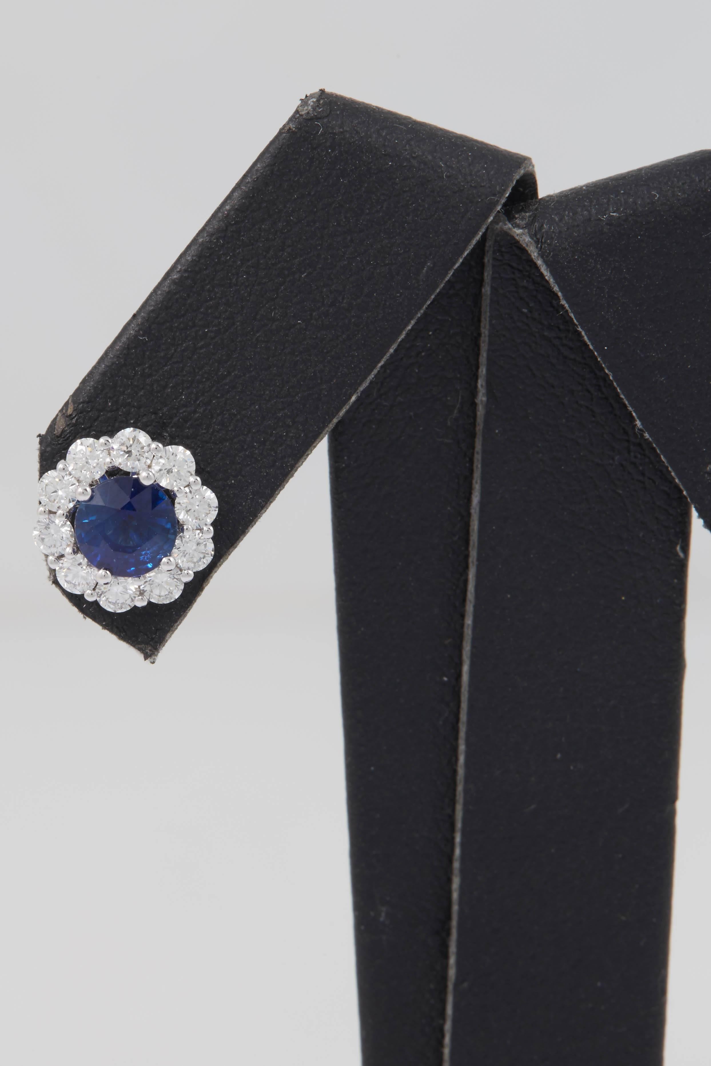 Contemporary Sapphire and Diamond Studs Earrings 1.00 Carat