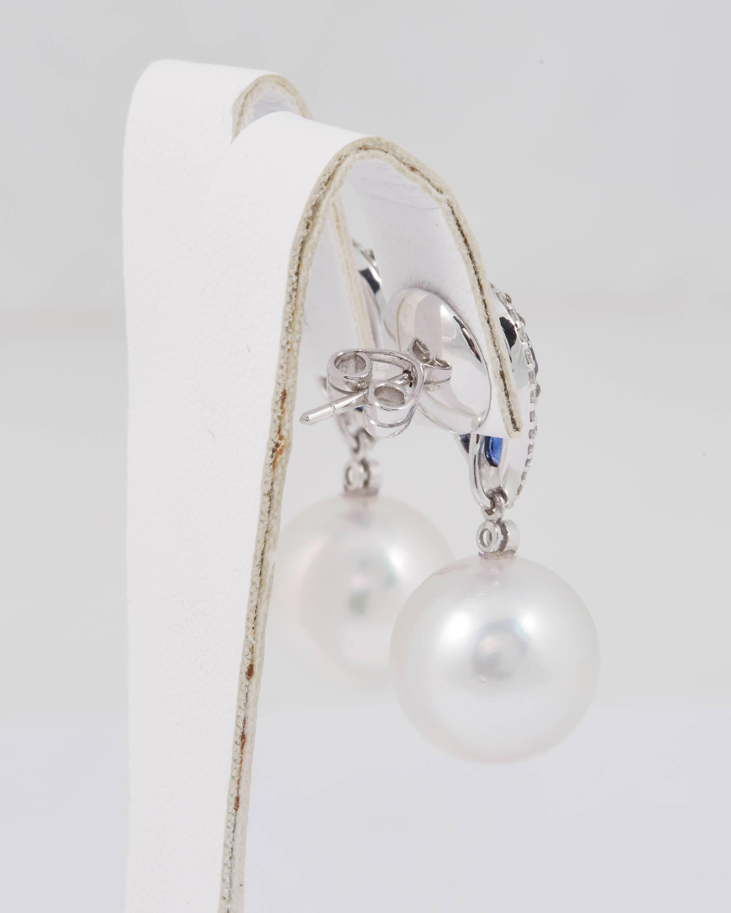 Contemporary South Sea Pearl and Sapphire Cluster Dangle Earrings For Sale