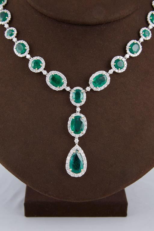 Emerald Diamond White Gold Necklace For Sale at 1stDibs