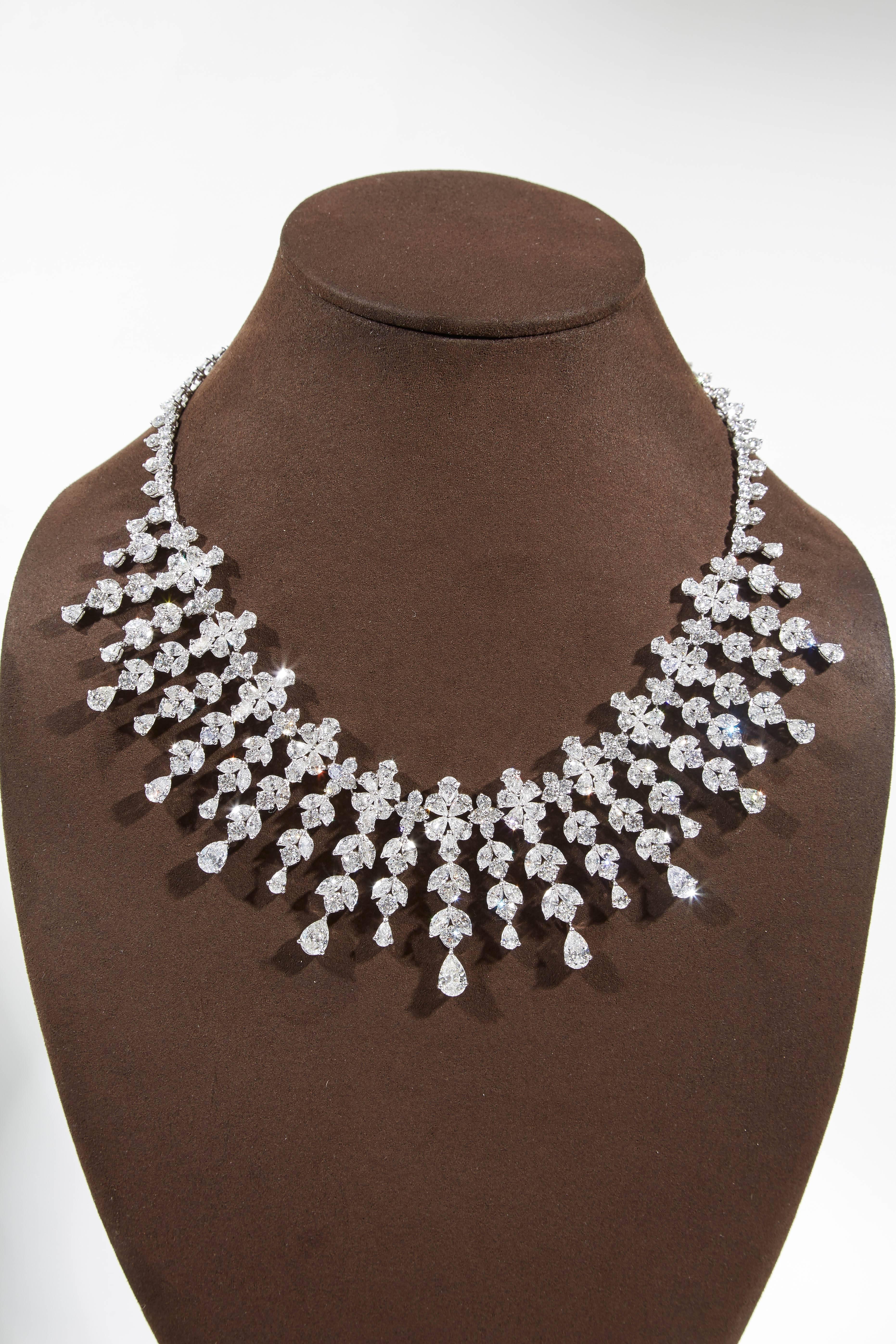 Magnificent Diamond Drop Necklace For Sale 2