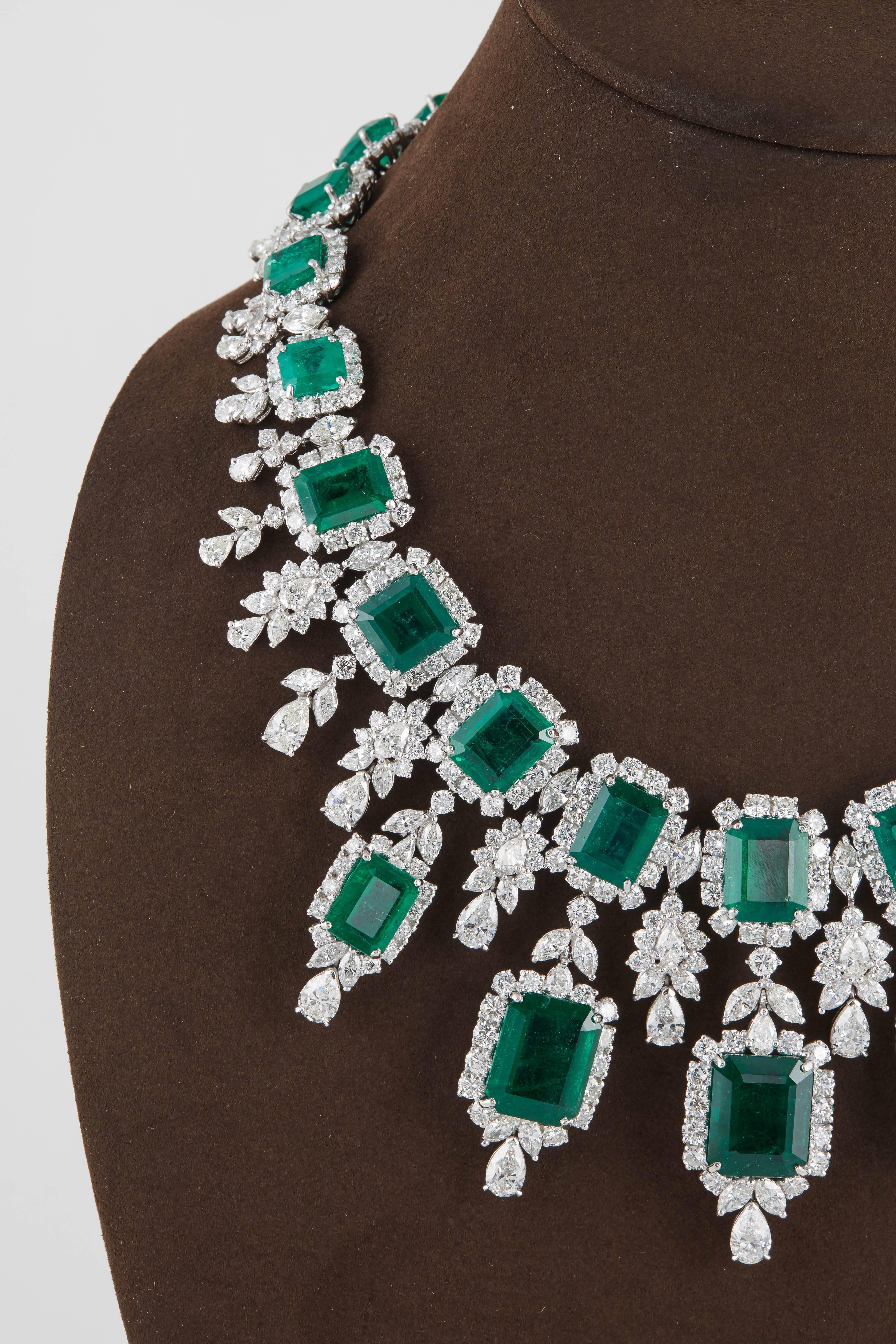 Important Emerald and Diamond Drop Necklace In New Condition In New York, NY