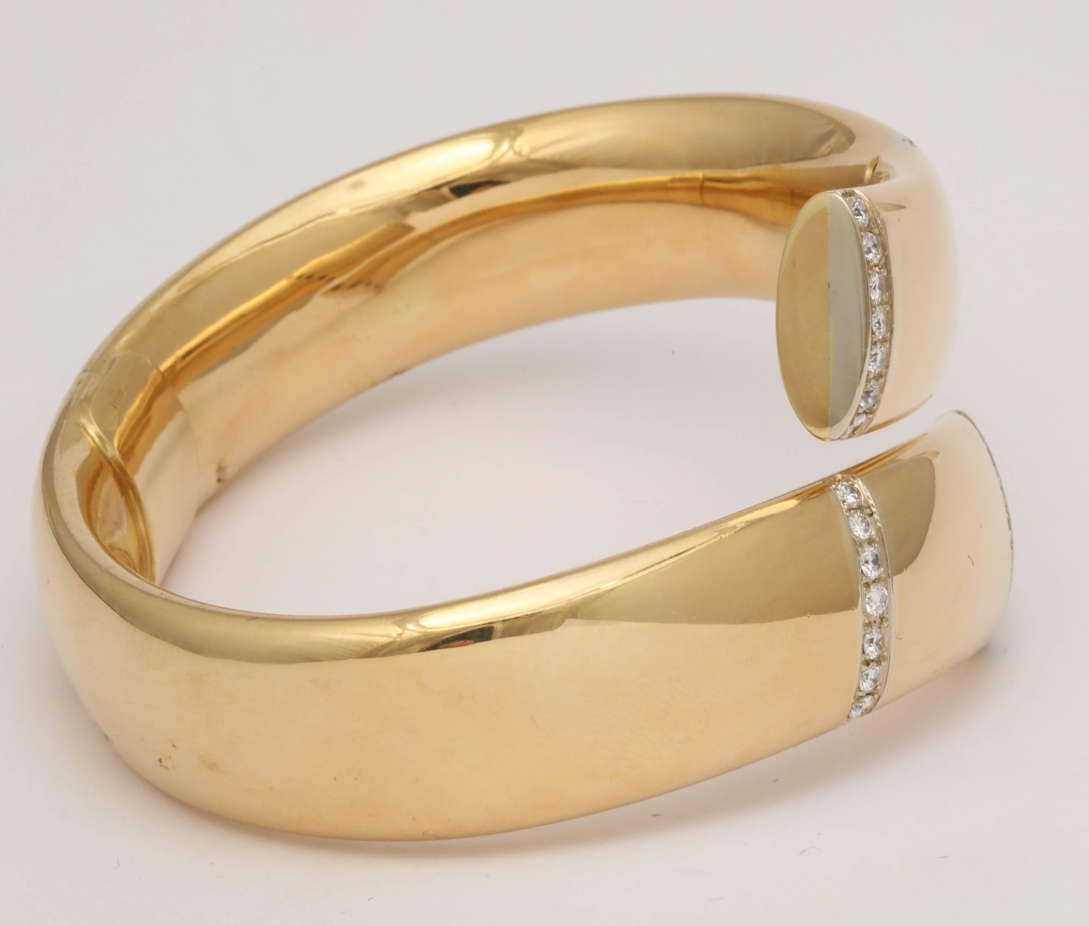 Women's 1980s Wrap Around Doubled Hinged High Polish Diamond Gold Bracelet