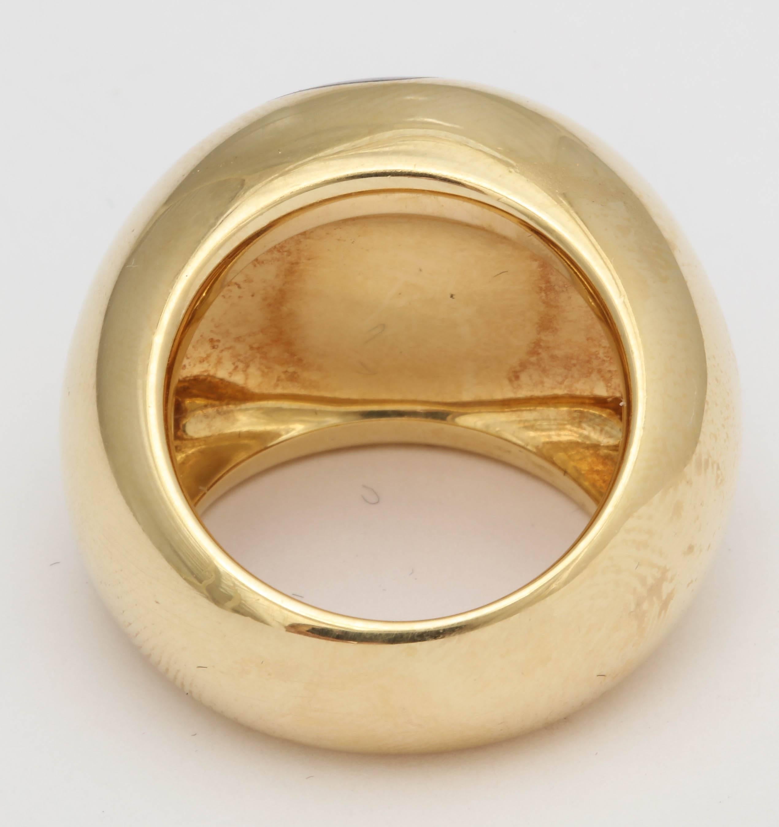 Pomellato Unisex Bold Artist Pallet Shaped Cabochon Garnet Gold Ring 1
