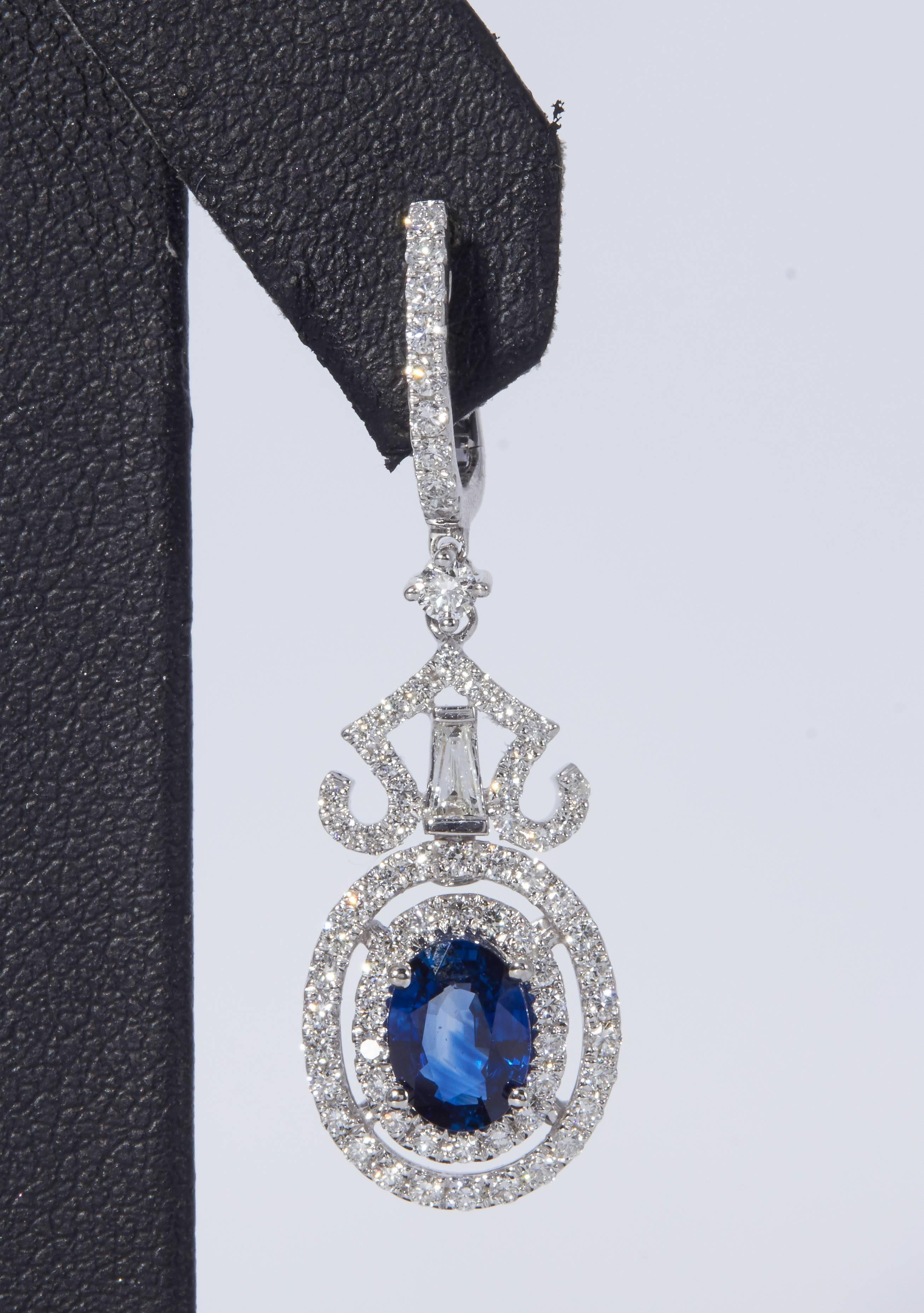 Sapphire: 1.90 Cts.
Diamonds: 1.27 Cts.
All our gemstones are genuine and are sourced with the highest degree of integrity.