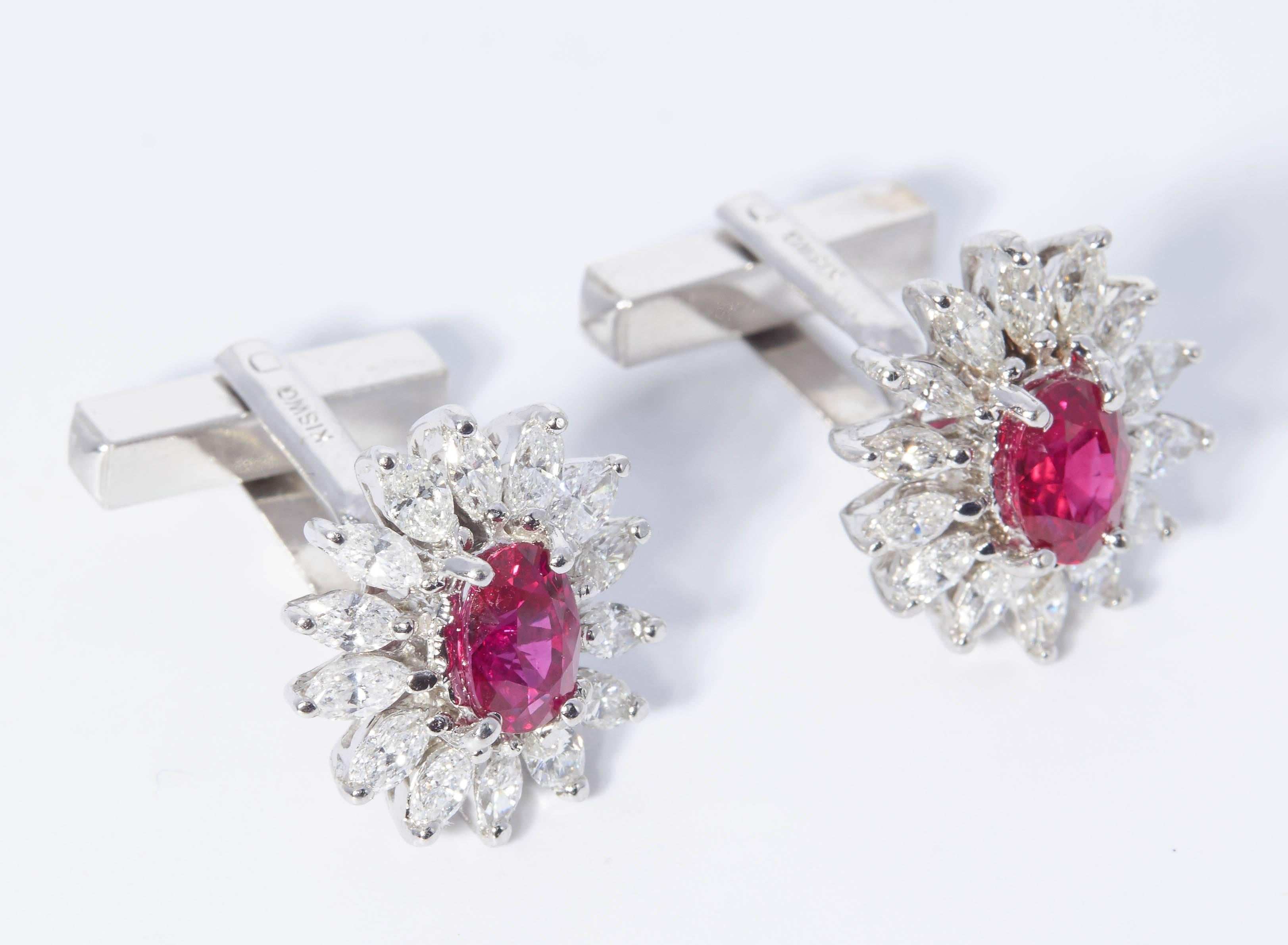 18 K White Gold
6.3 g.
28 Diamonds 2 Cts Total weight
2 Ruby 1 Carats Total weight 