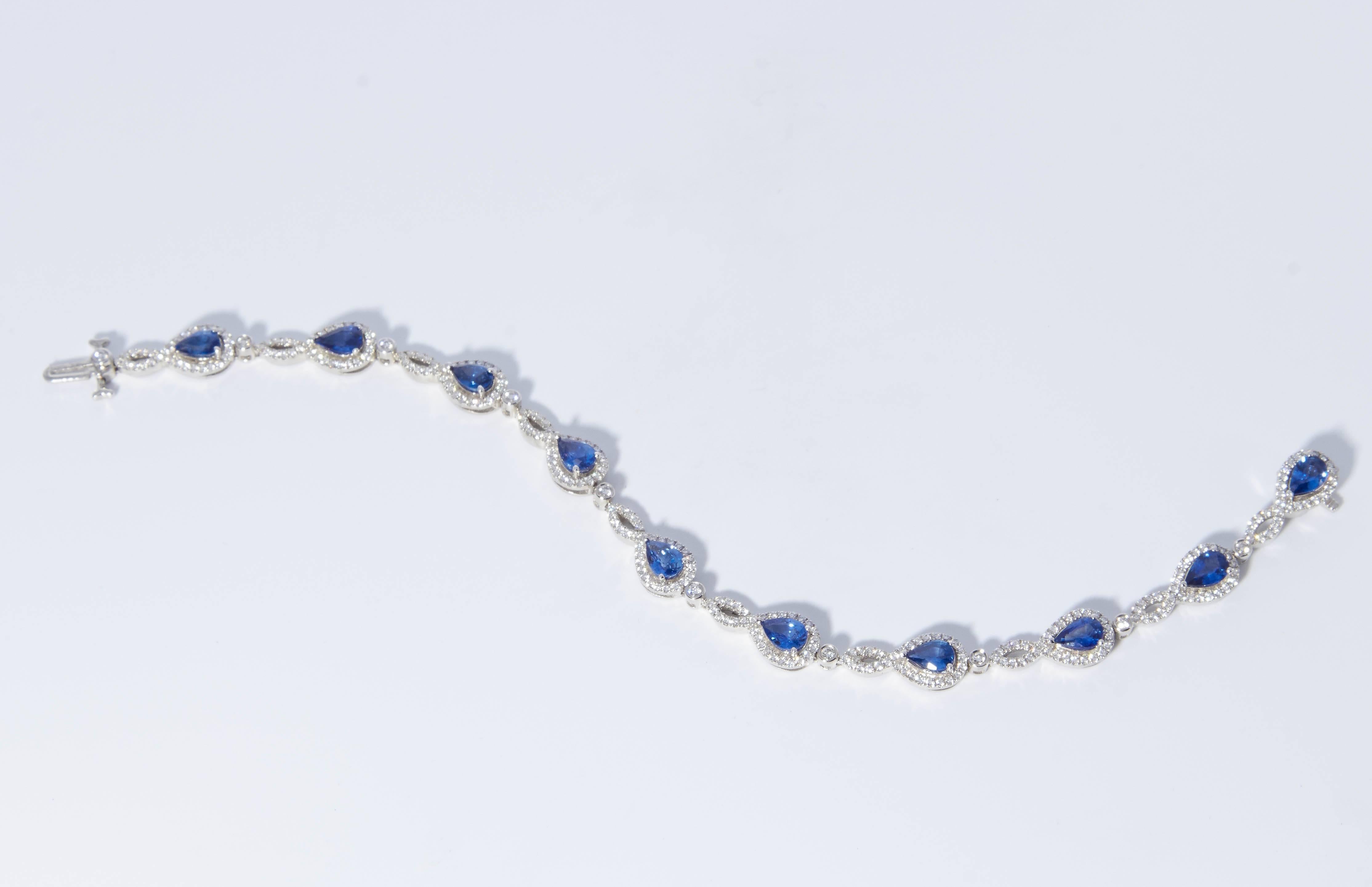 Contemporary Ceylon Sapphire Bracelet 5.74 Carat