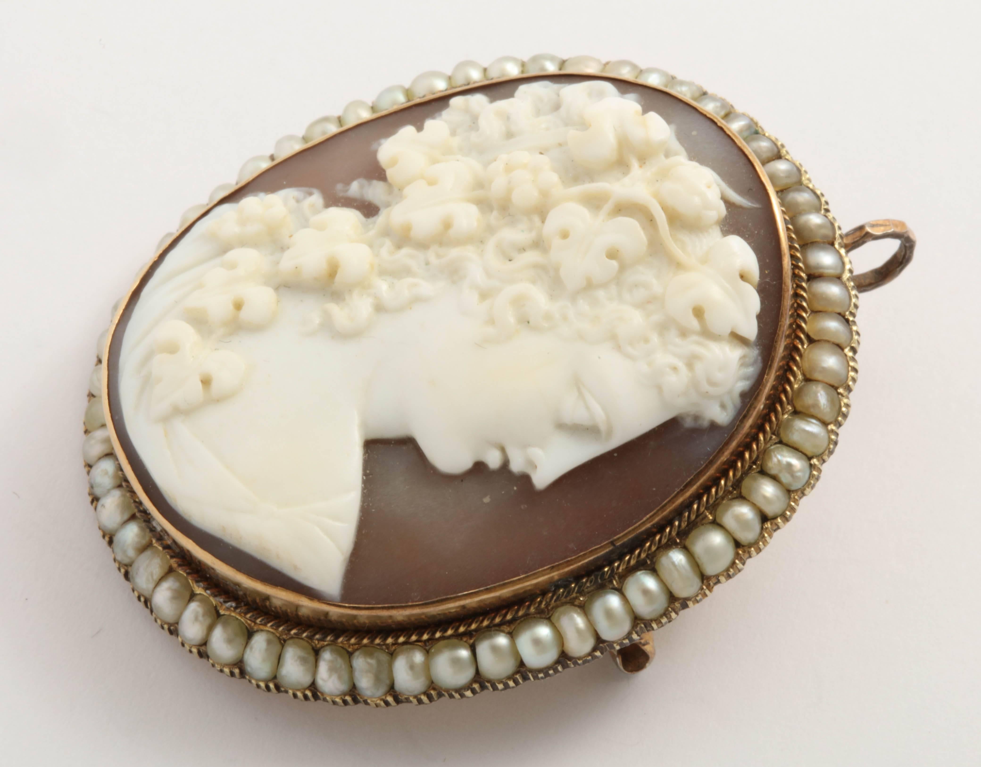 Victorian Shell Cameo of Flora In Excellent Condition In New York, NY