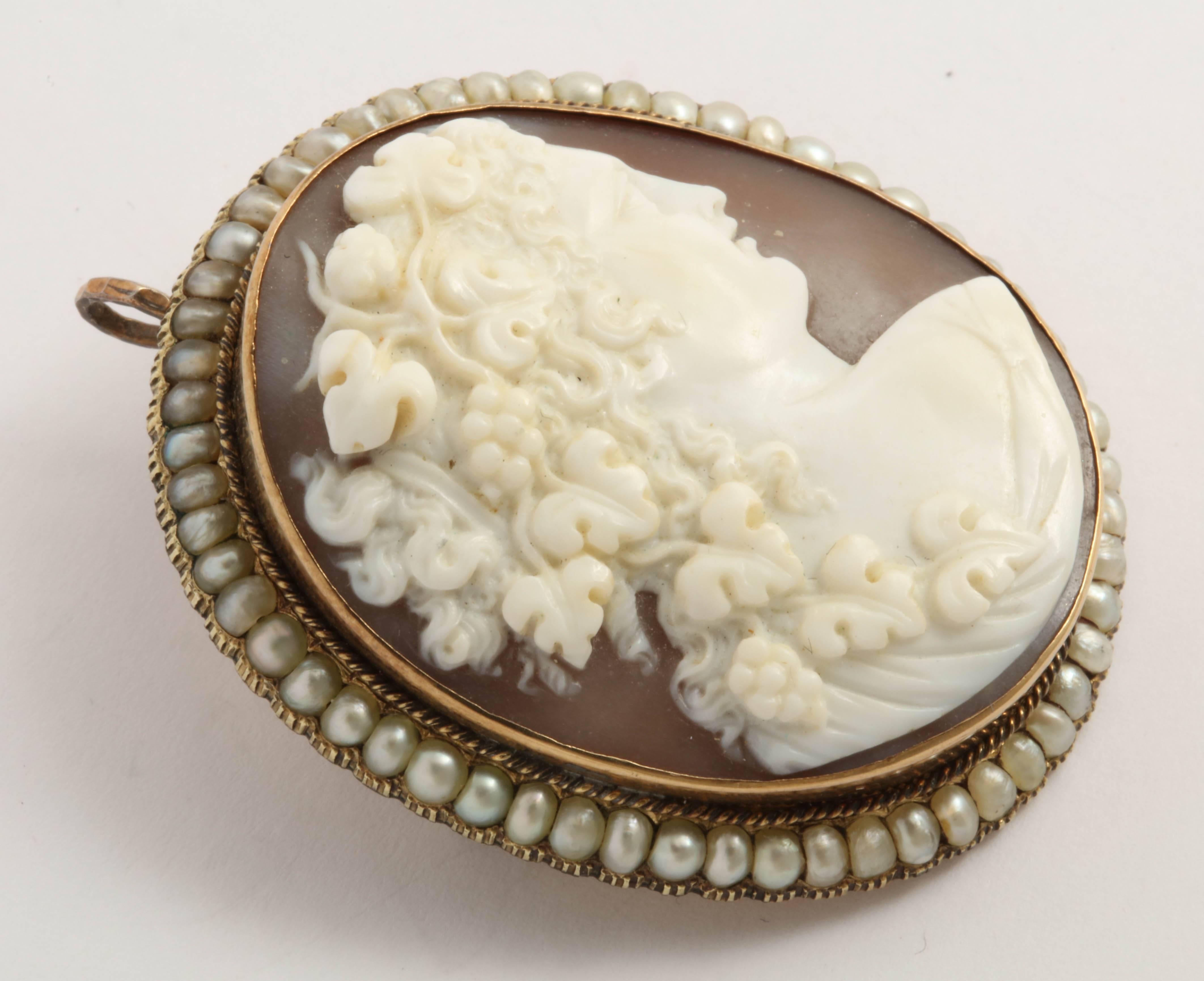 Women's Victorian Shell Cameo of Flora