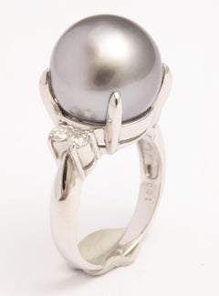 South Sea Pearl Diamond Ring