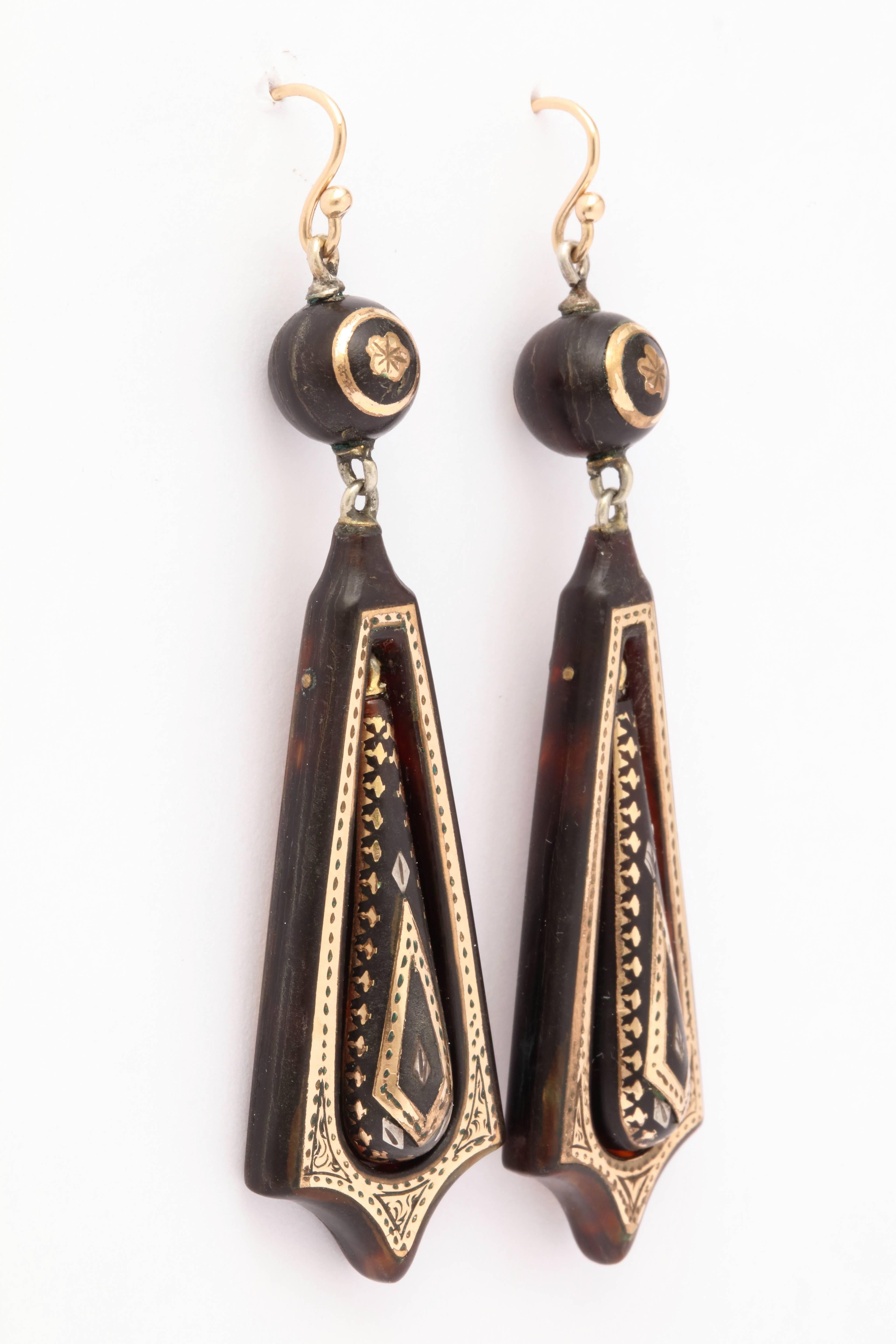 Victorian Pique Earrings In Excellent Condition In New York, NY