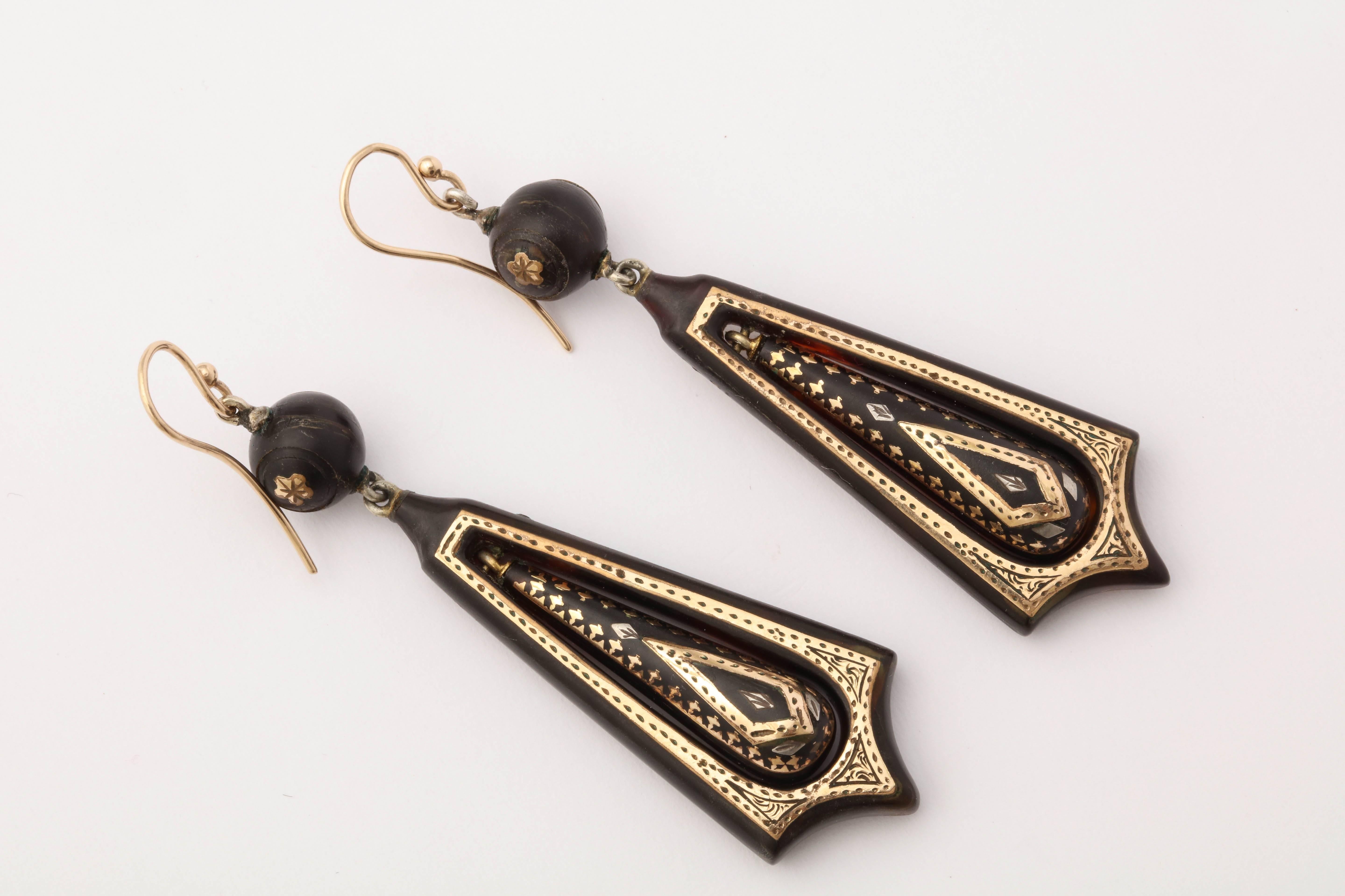 Victorian Pique Earrings 1