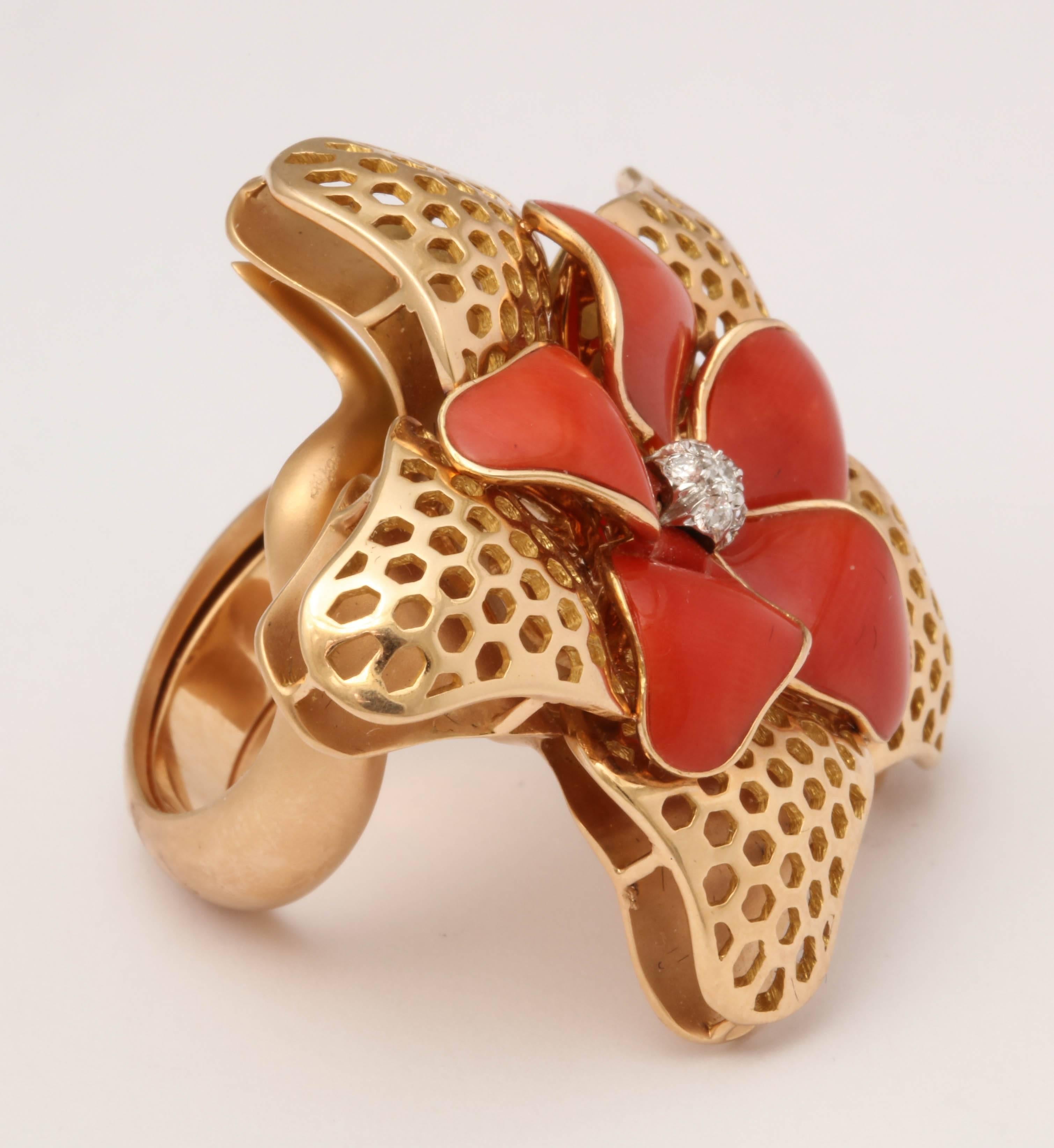 1980s Coral Diamond Starfish Ring In Good Condition For Sale In New York, NY