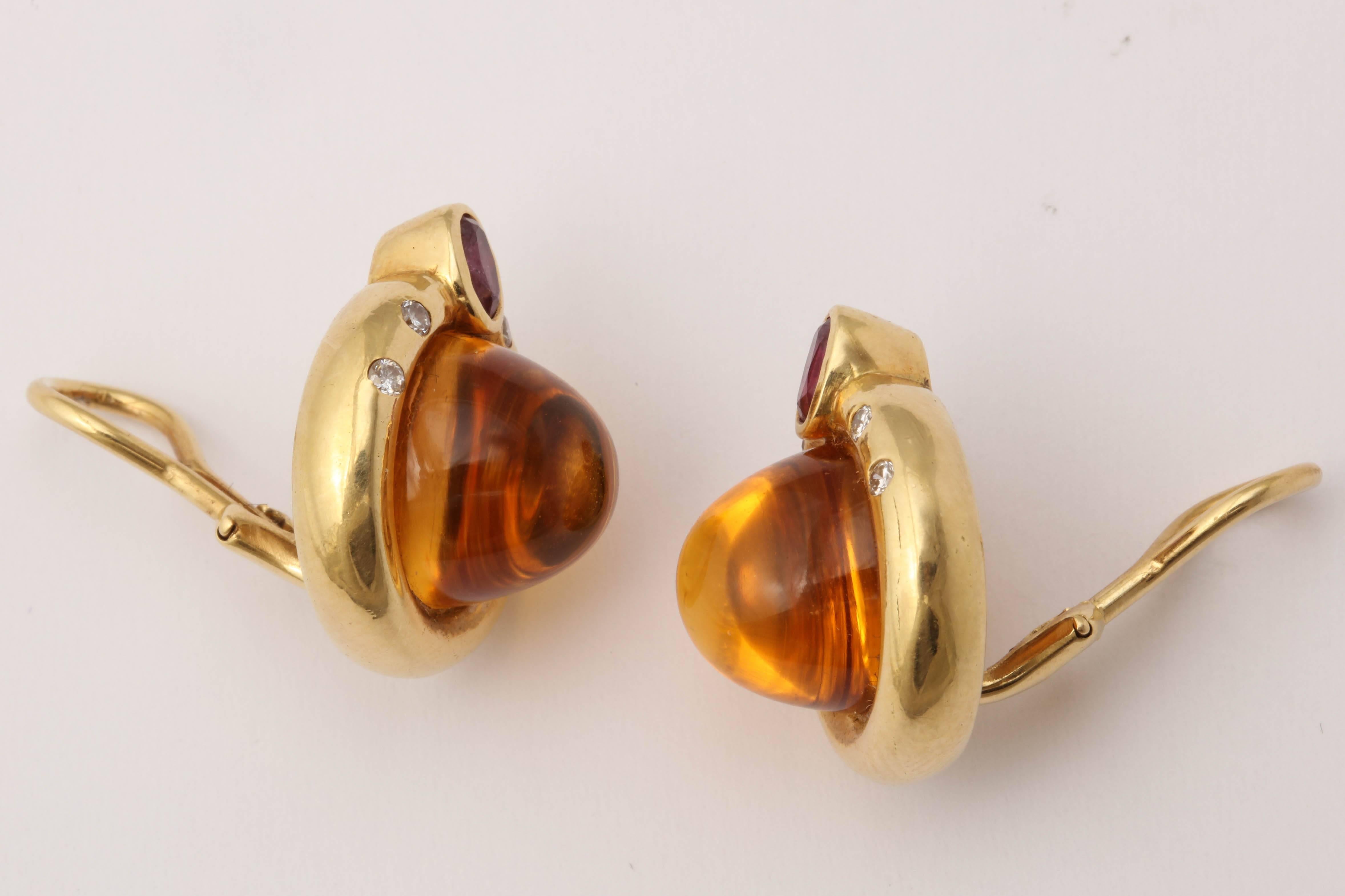 R.Cipullo 1990s Sugar Loaf Cut Citrine Ruby with Diamonds Gold Earrings In Good Condition For Sale In New York, NY