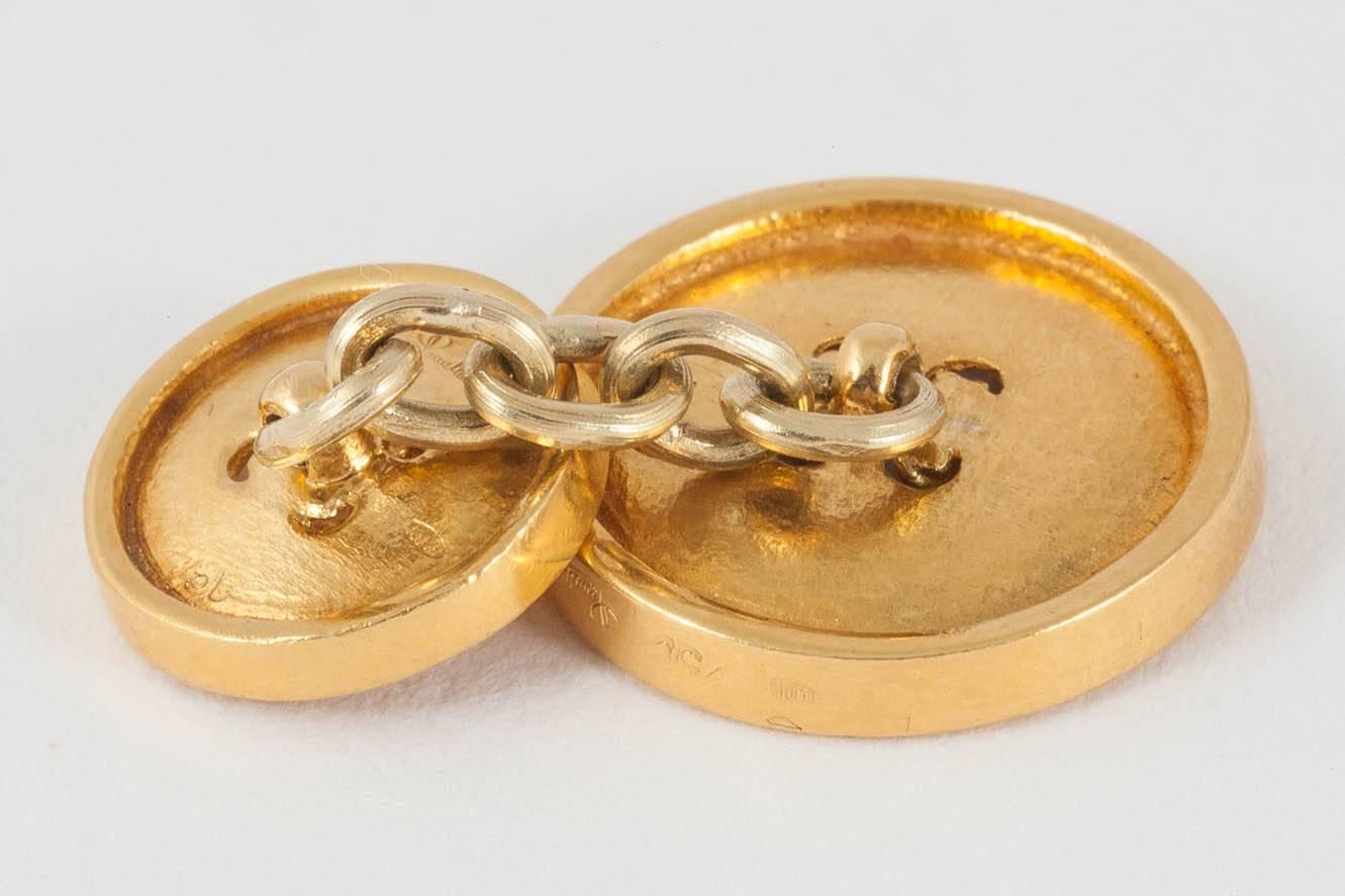High Victorian Pomelatto , 18ct Gold Button Cufflinks of good weight and colour, c, 1980