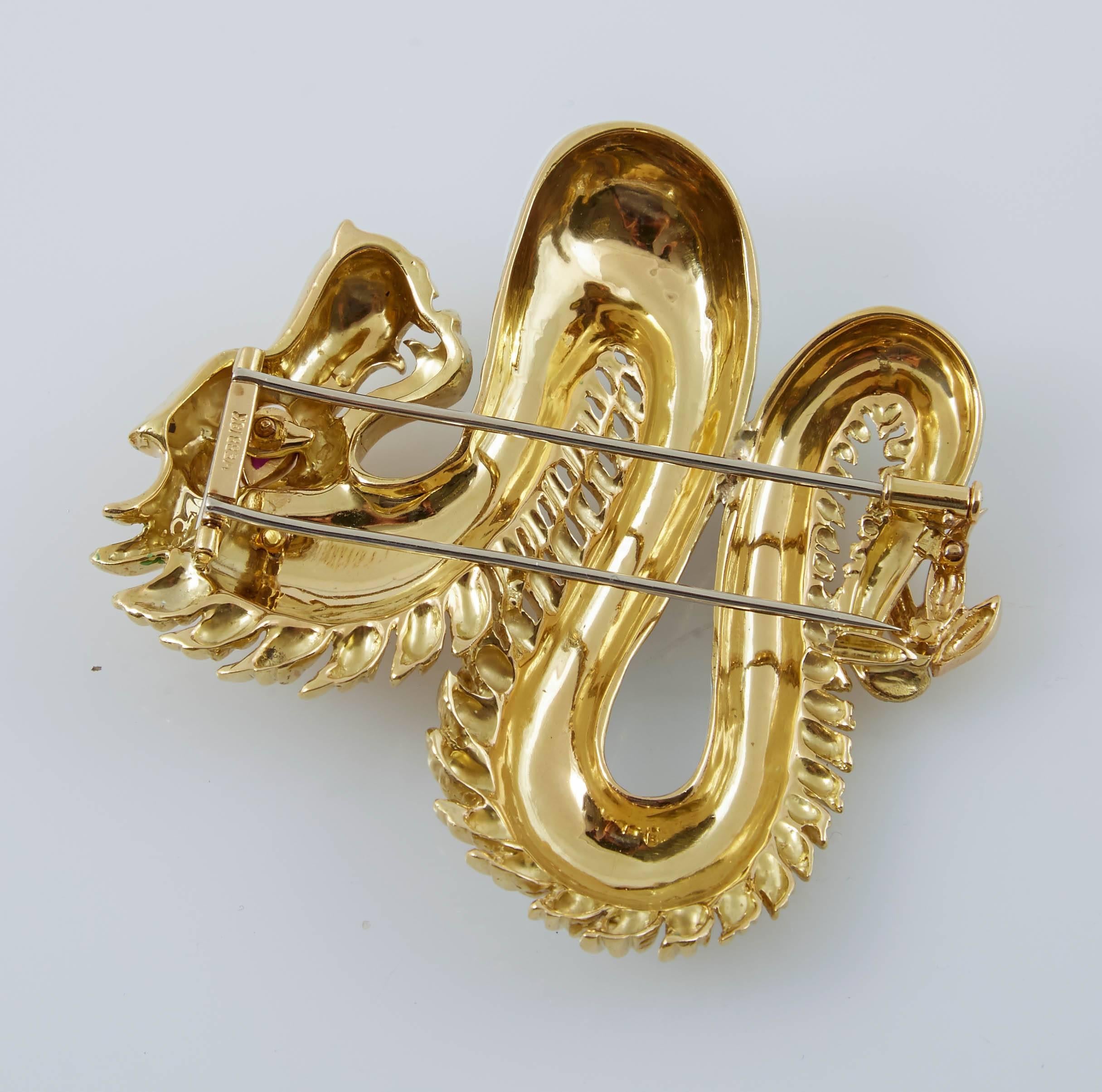 David Webb White Enamel Gold Dragon Brooch In Excellent Condition In New York, NY