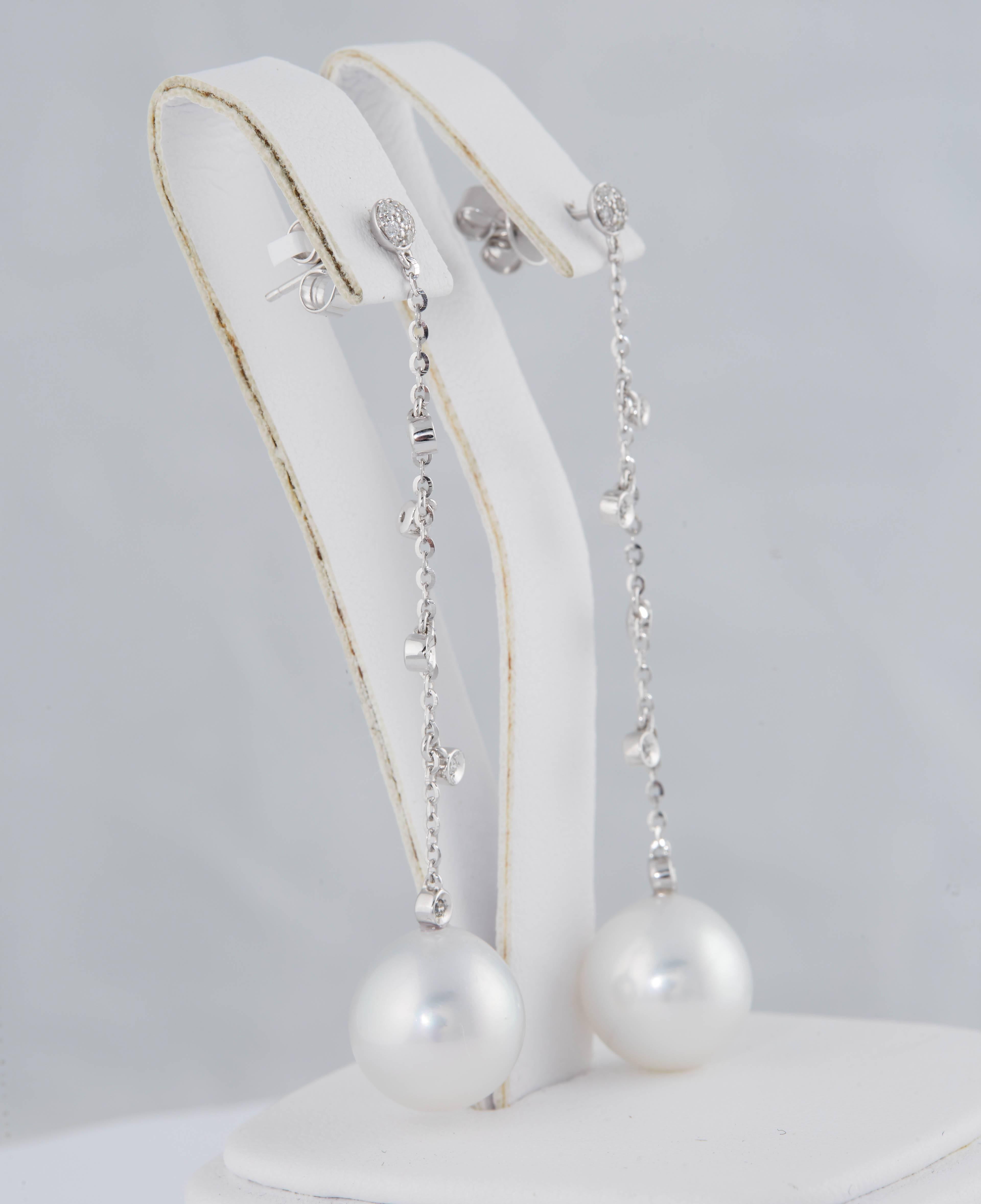 Dangling South Sea Pearl with Diamond Accent Earrings In New Condition In New York, NY