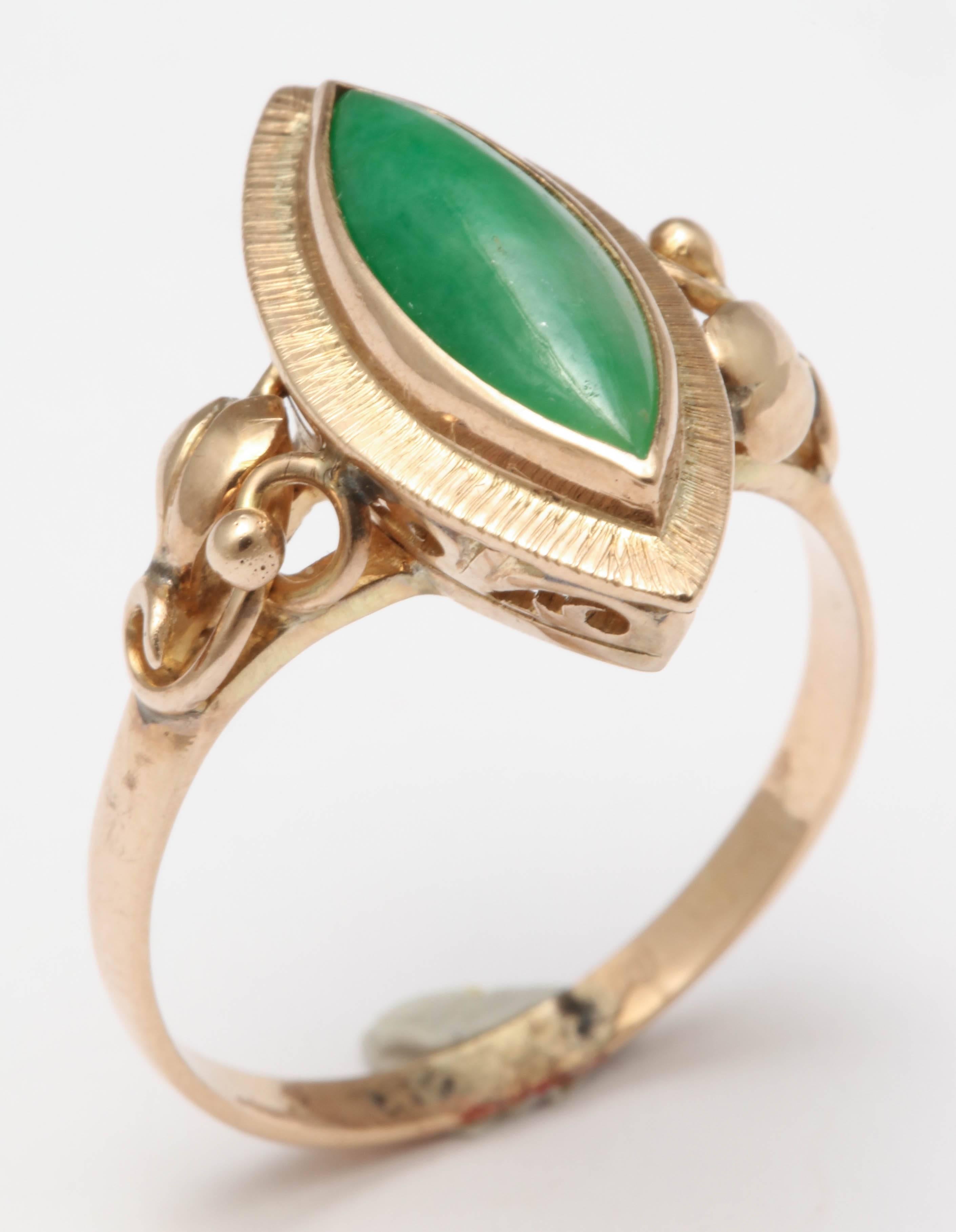 Art Nouveau Jade Ring 3