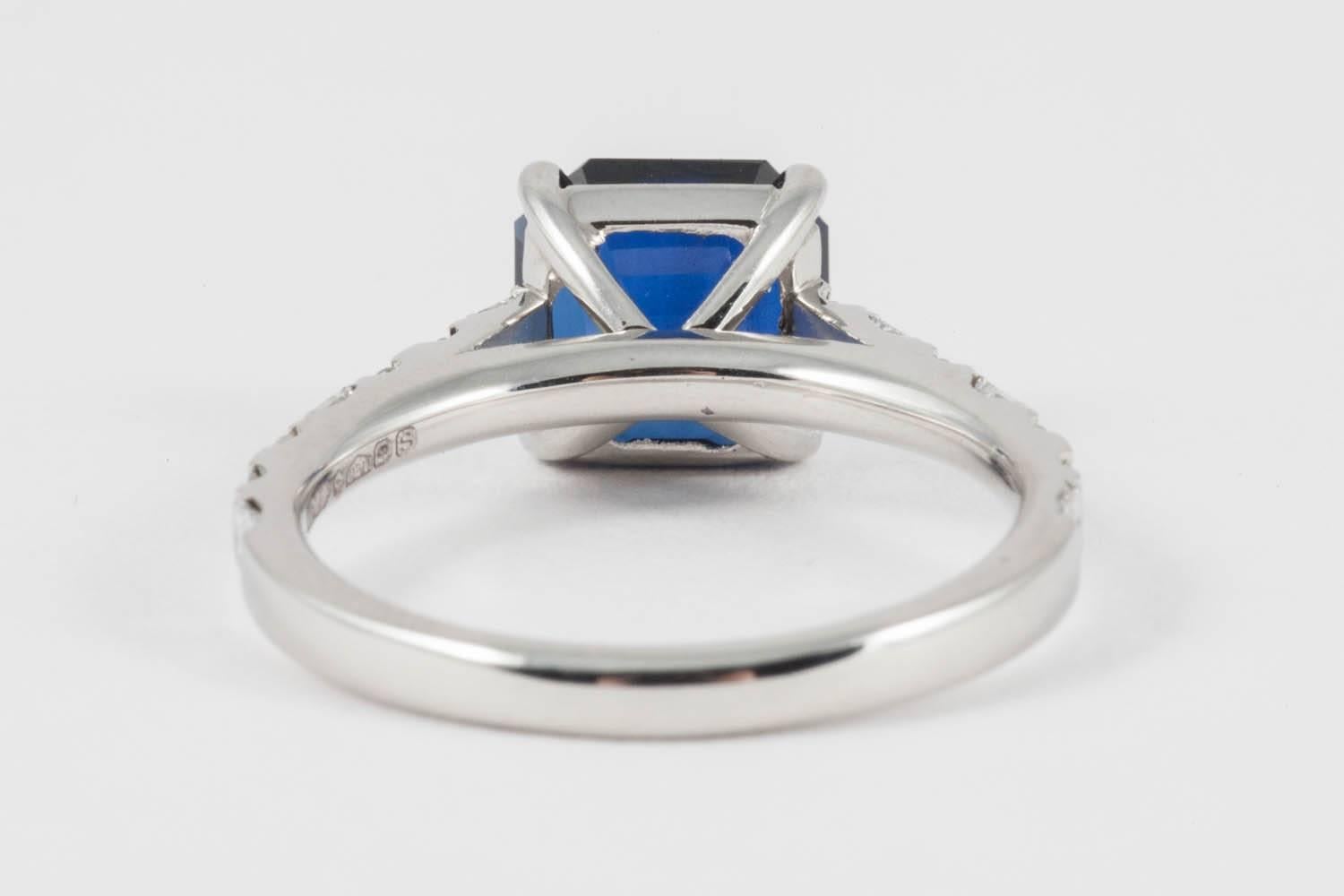 Contemporary Code by Edge Platinum, Diamond and Ethical Don't Waste Beauty Sapphire For Sale