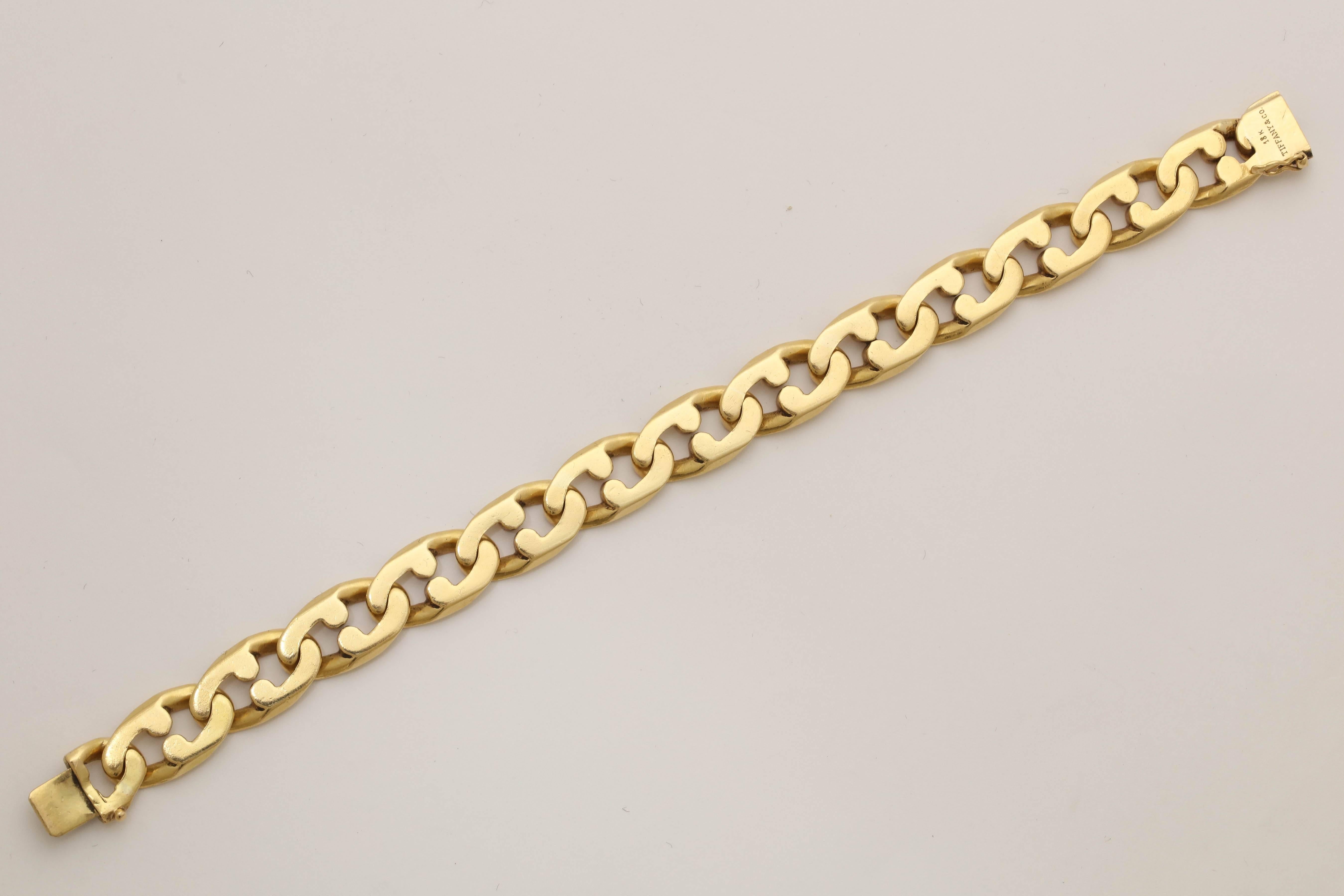 1980s Tiffany & Co. Interlocking Jagged Curb Link Gold Unisex Flexible Bracelet 1