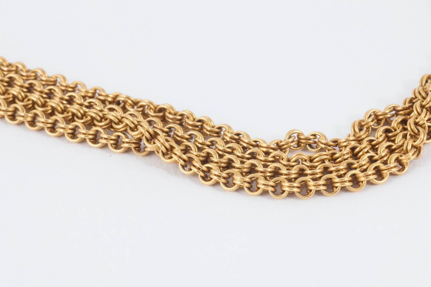 Double Link Long Chain Necklace in 18 Karat Yellow Gold, French, circa 1890 In Good Condition In London, GB