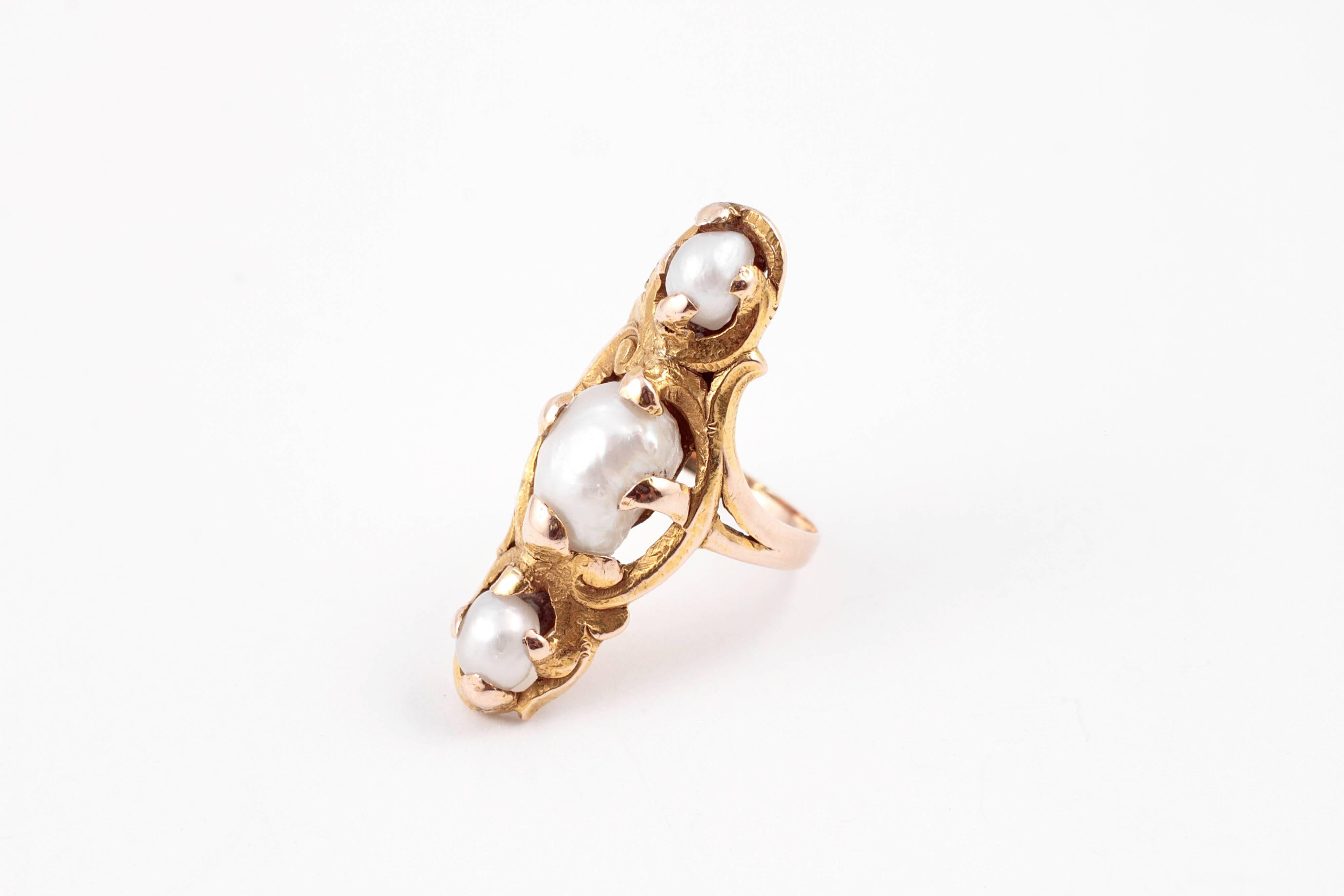 For the person who likes something with a little age on it and something a little out of the ordinary - this is it! It looks lovely on the hand too! In 10 karat yellow gold, size 5.
