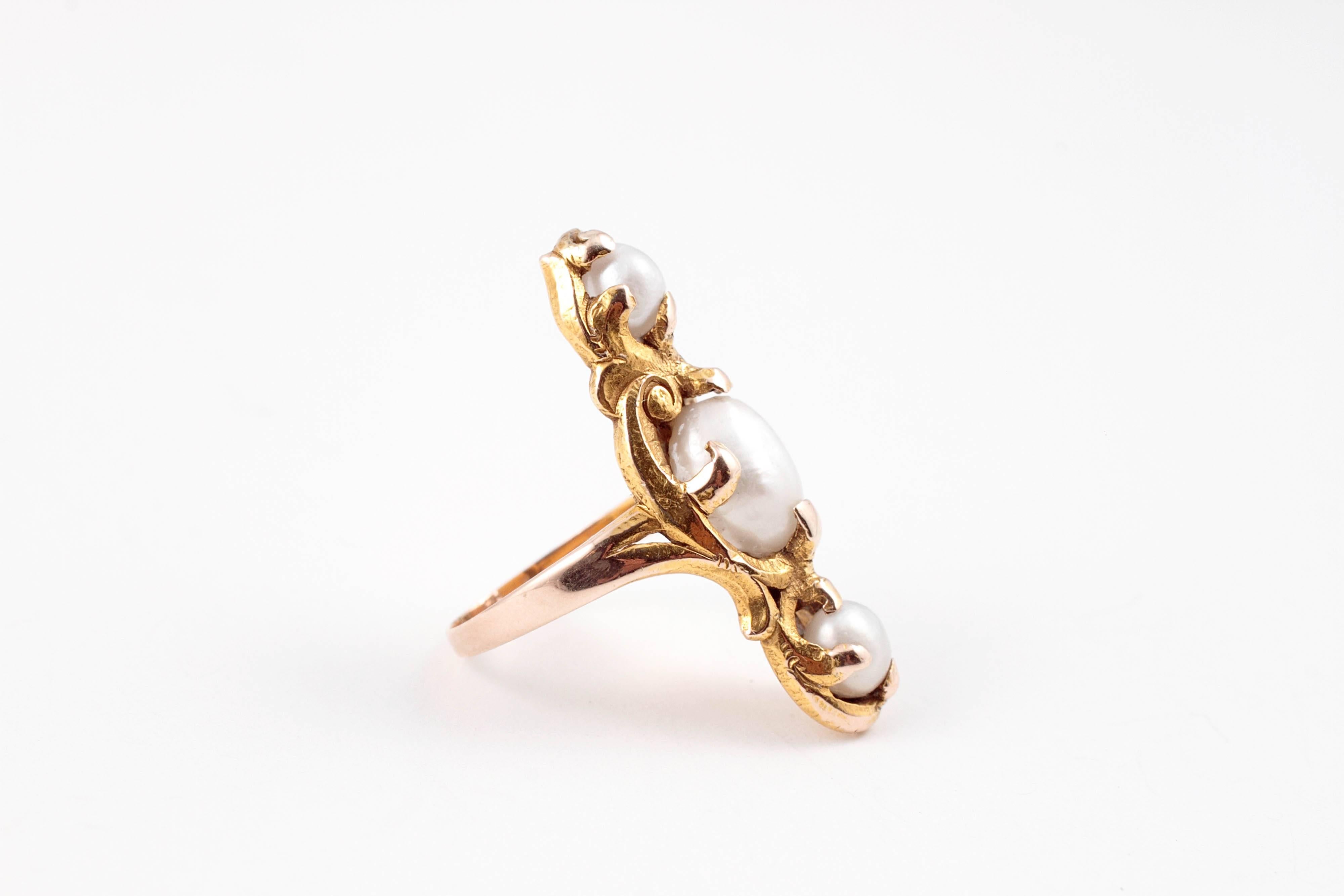 Art Nouveau Pearl Yellow Gold Ring For Sale 1
