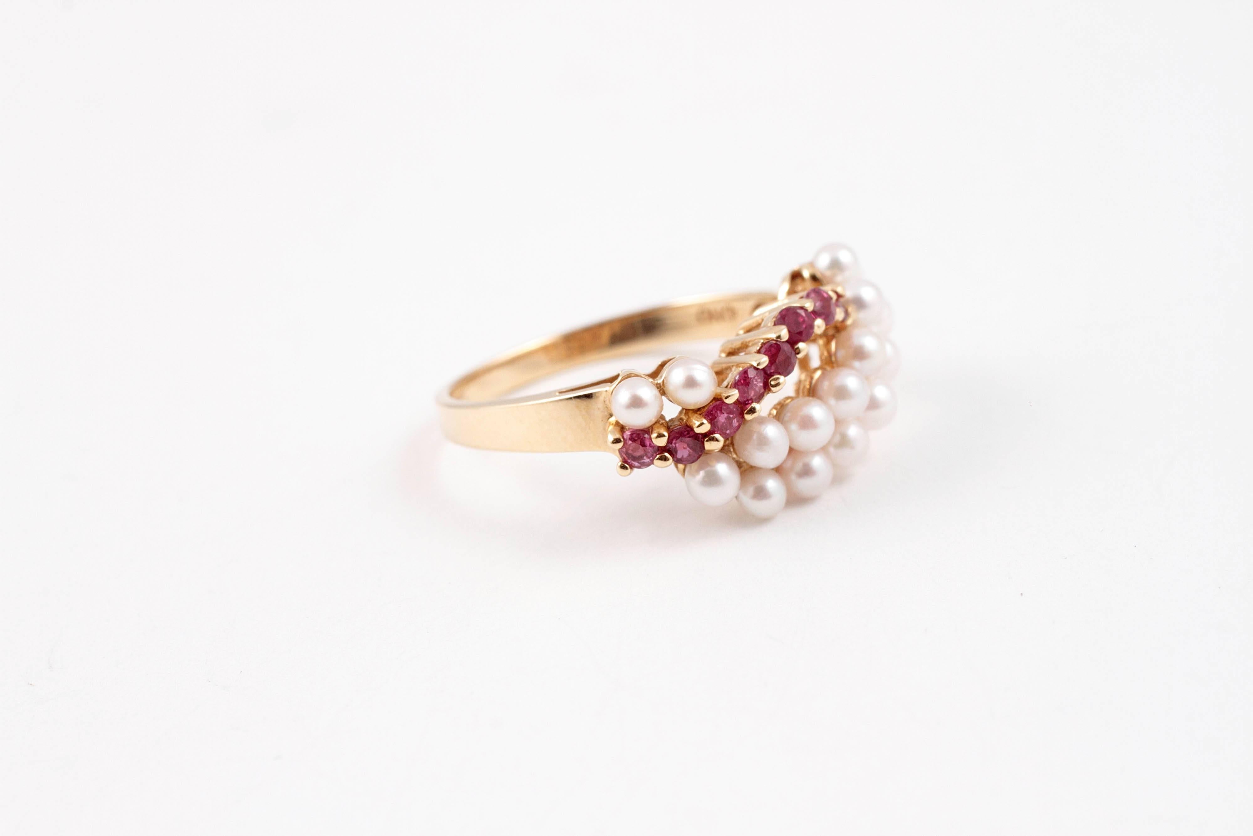 Women's Cultured Pearl Ruby Yellow Gold Ring