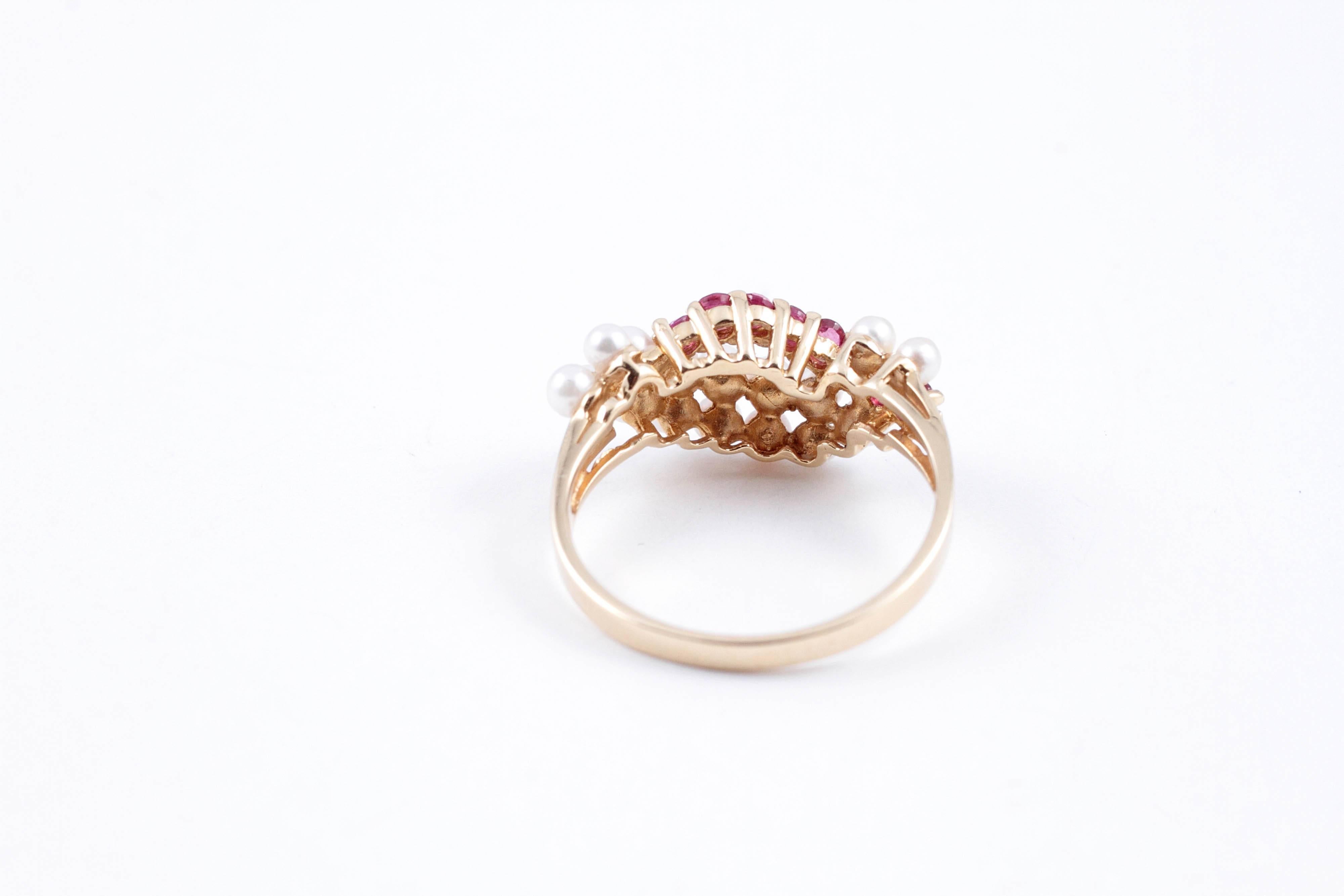 Cultured Pearl Ruby Yellow Gold Ring 3