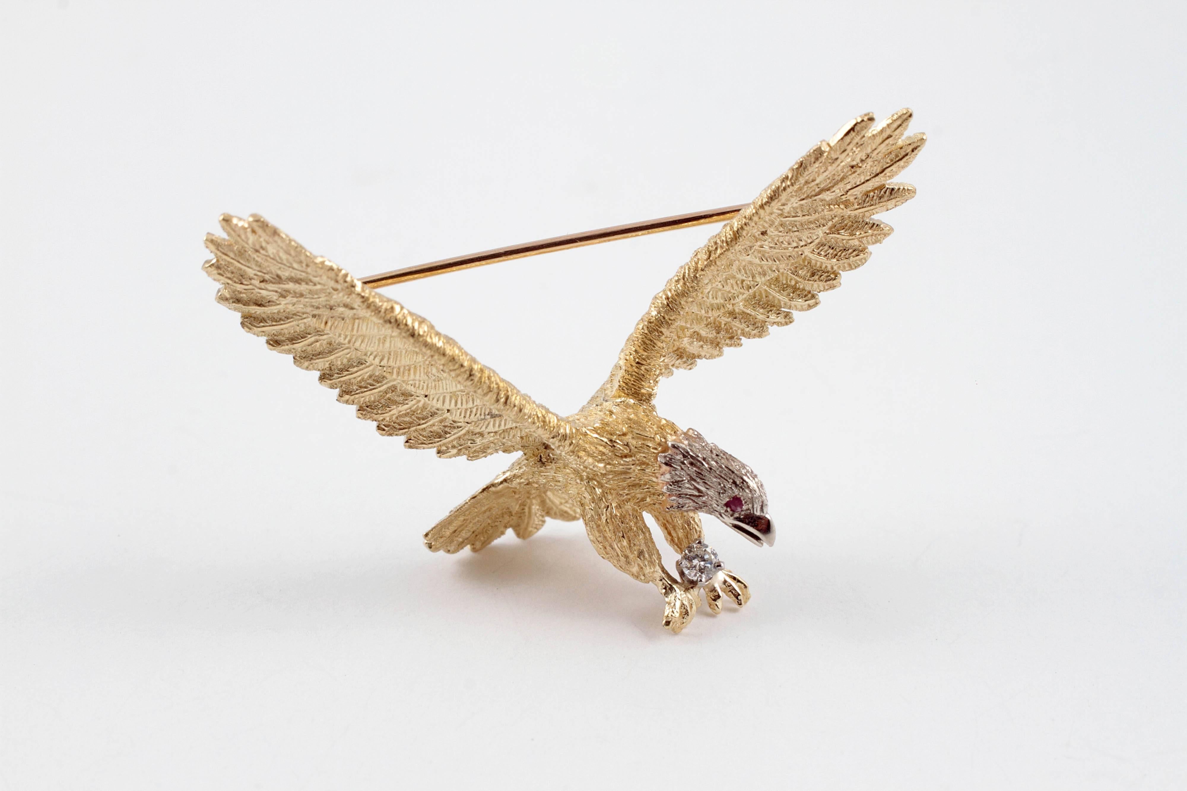 Beautiful Two-Tone Eagle Brooch Accent Diamond 1