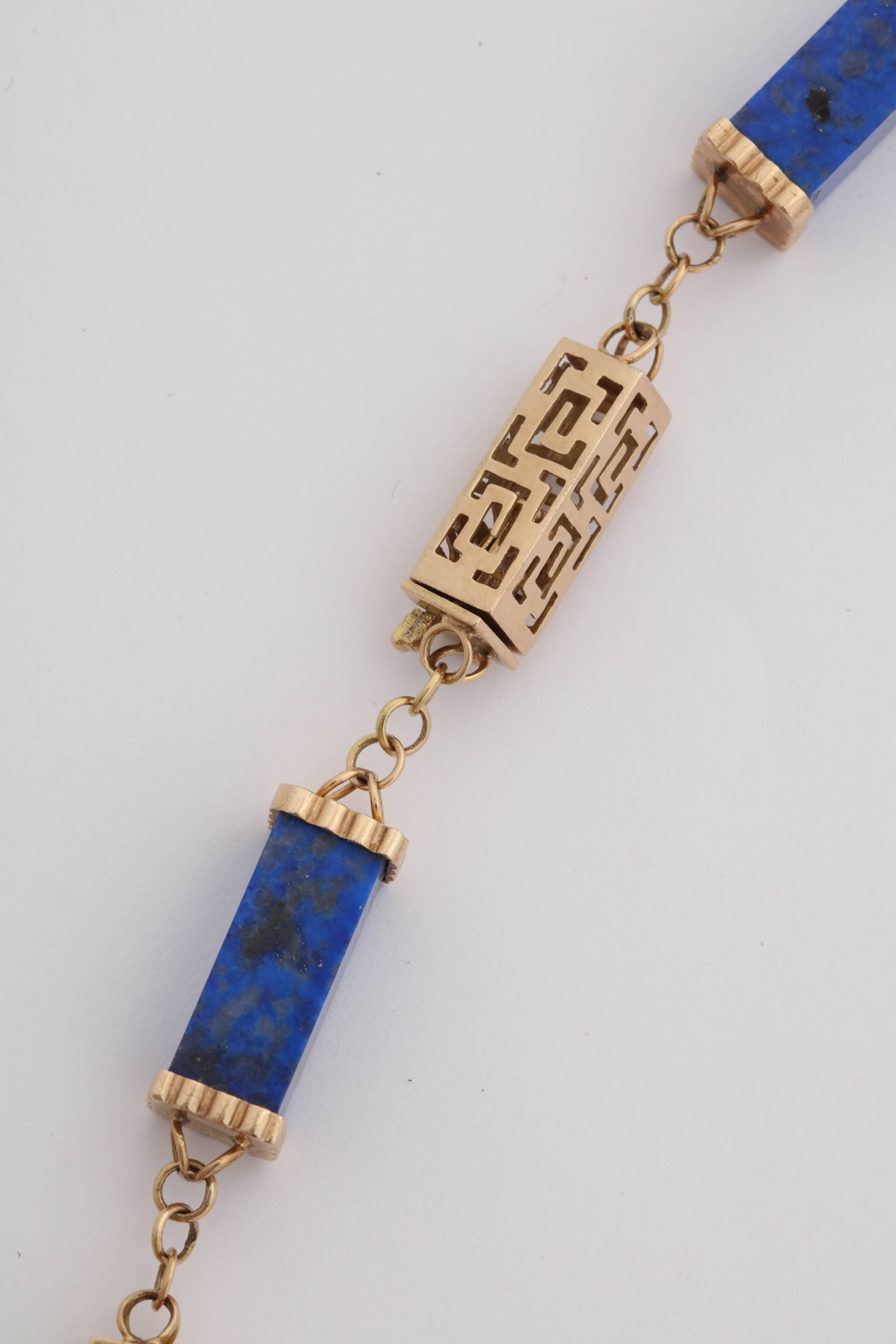 1950s Three Dimensional Cylinder Shape Lapis Lazuli and Reticulated Gold Chain 4