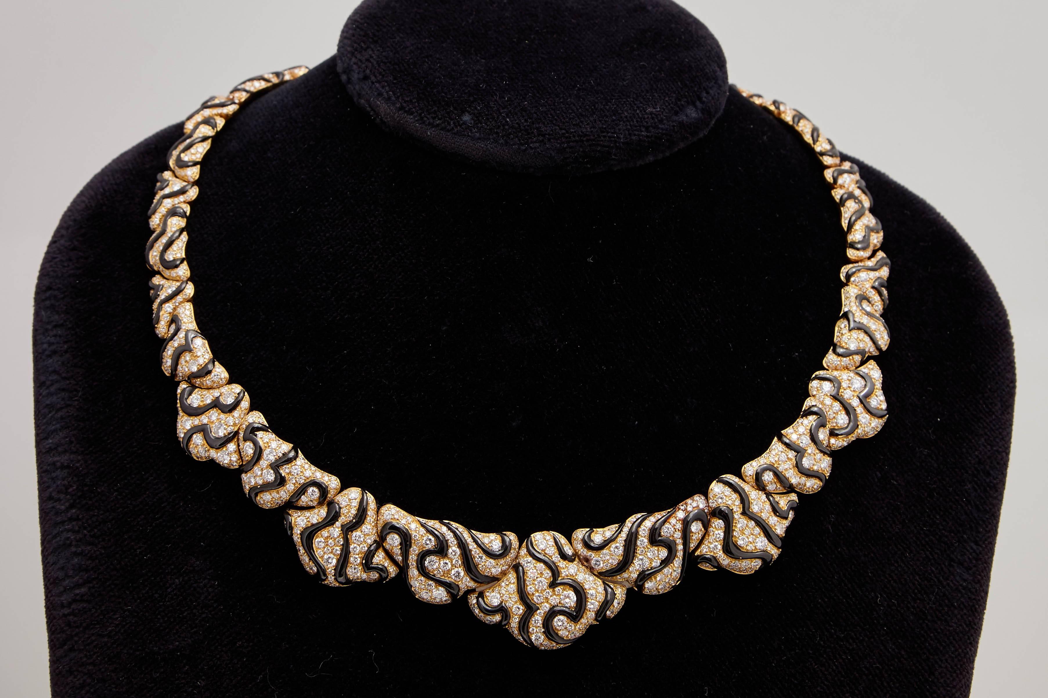 Round Cut Marina B Rare Gold Necklace For Sale