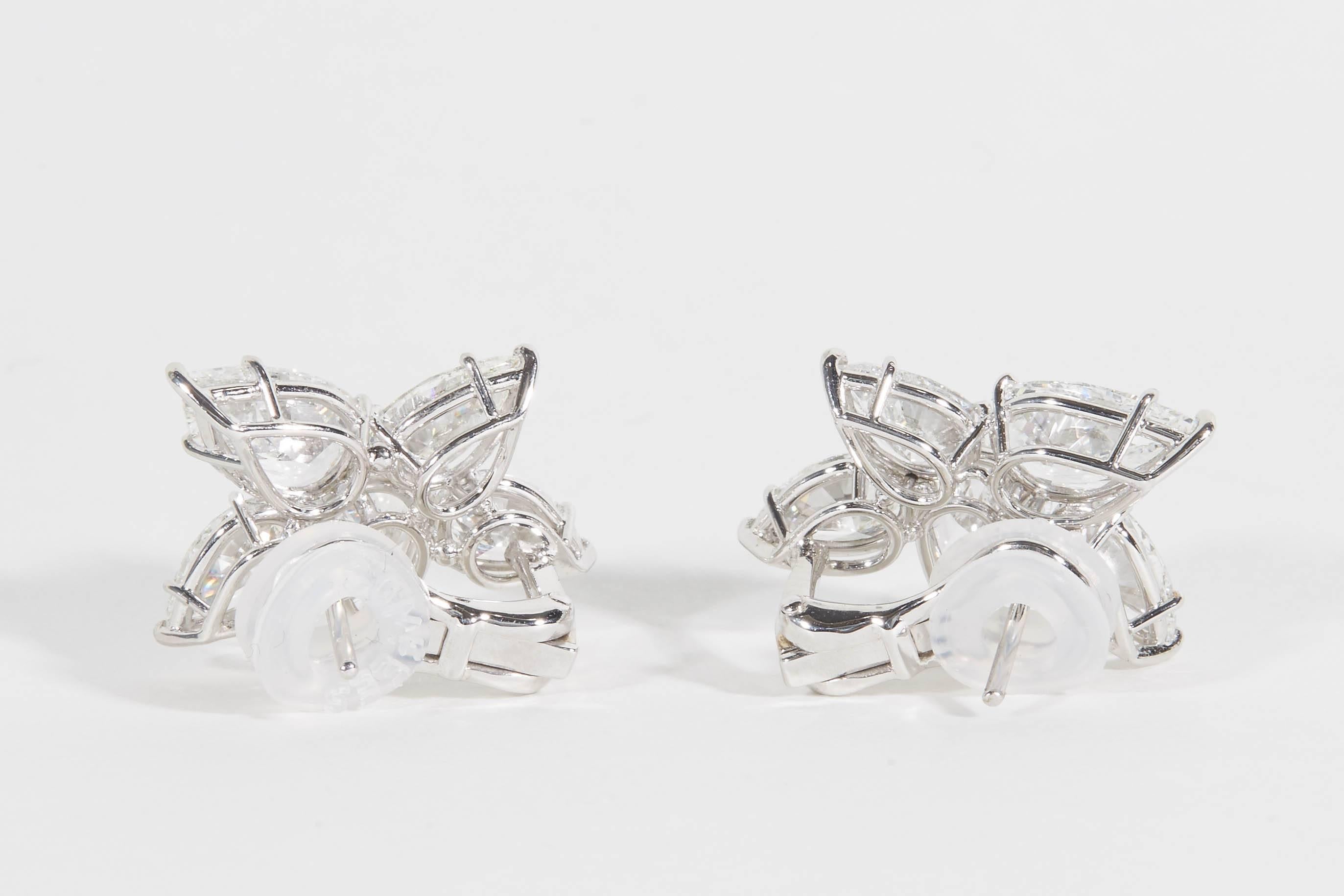Diamant-Cluster-Ohrringe Damen im Angebot