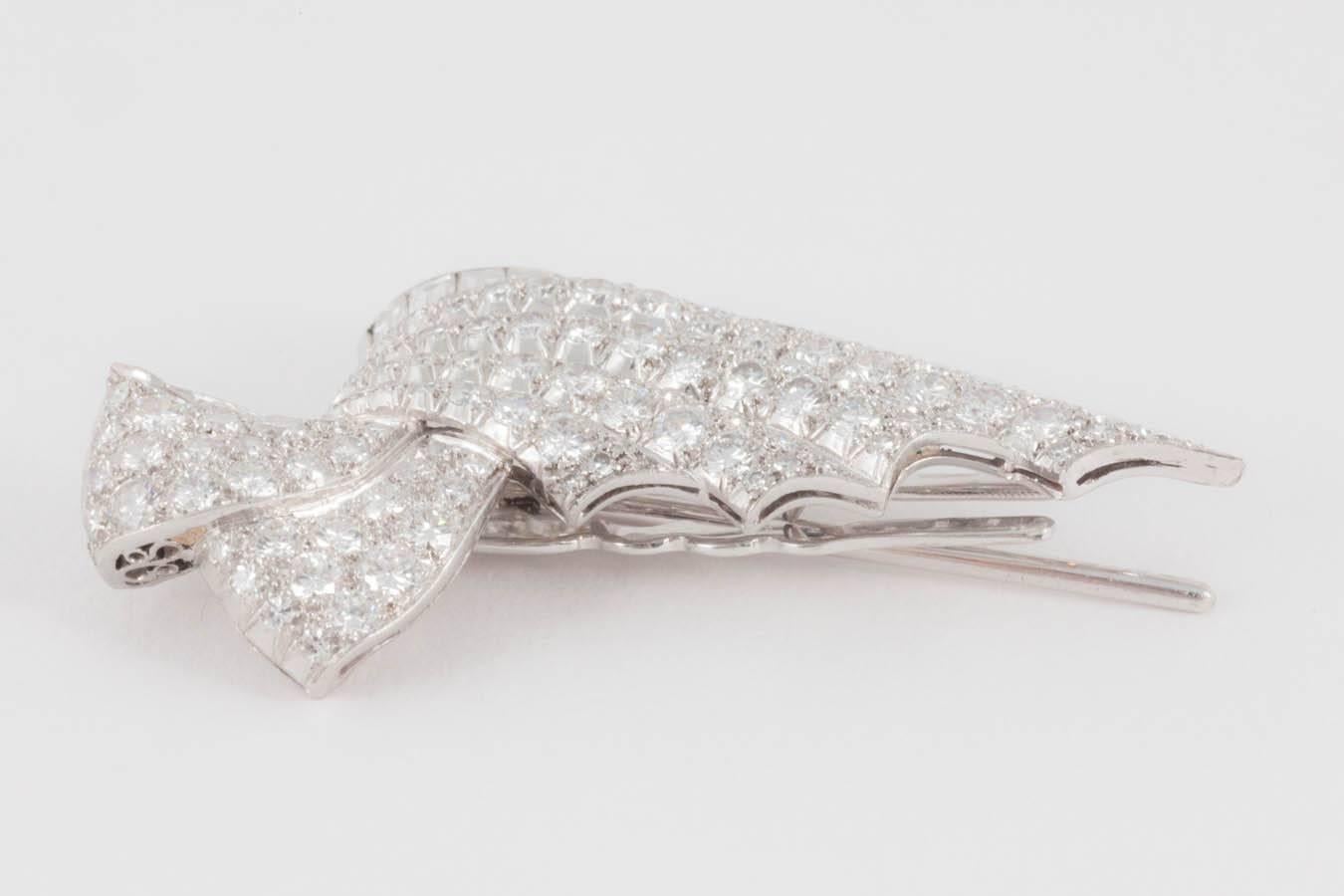 Art Deco Diamond Single Clip In Excellent Condition For Sale In London, GB