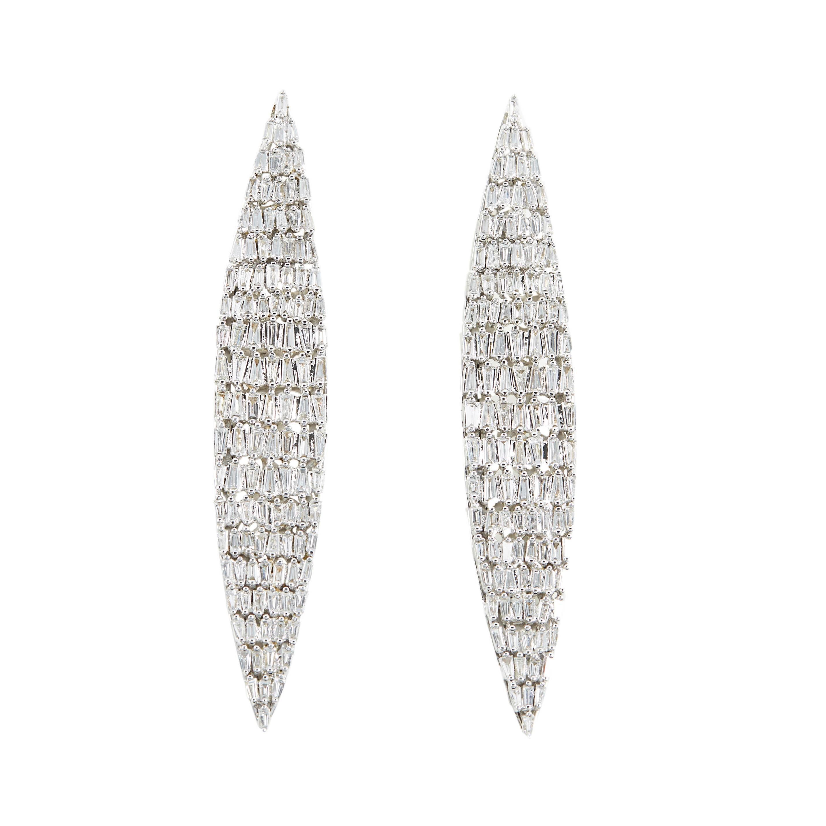 SAM SAAb 18k white gold Baguette Spear Earrings with 9.54ct of white diamonds.