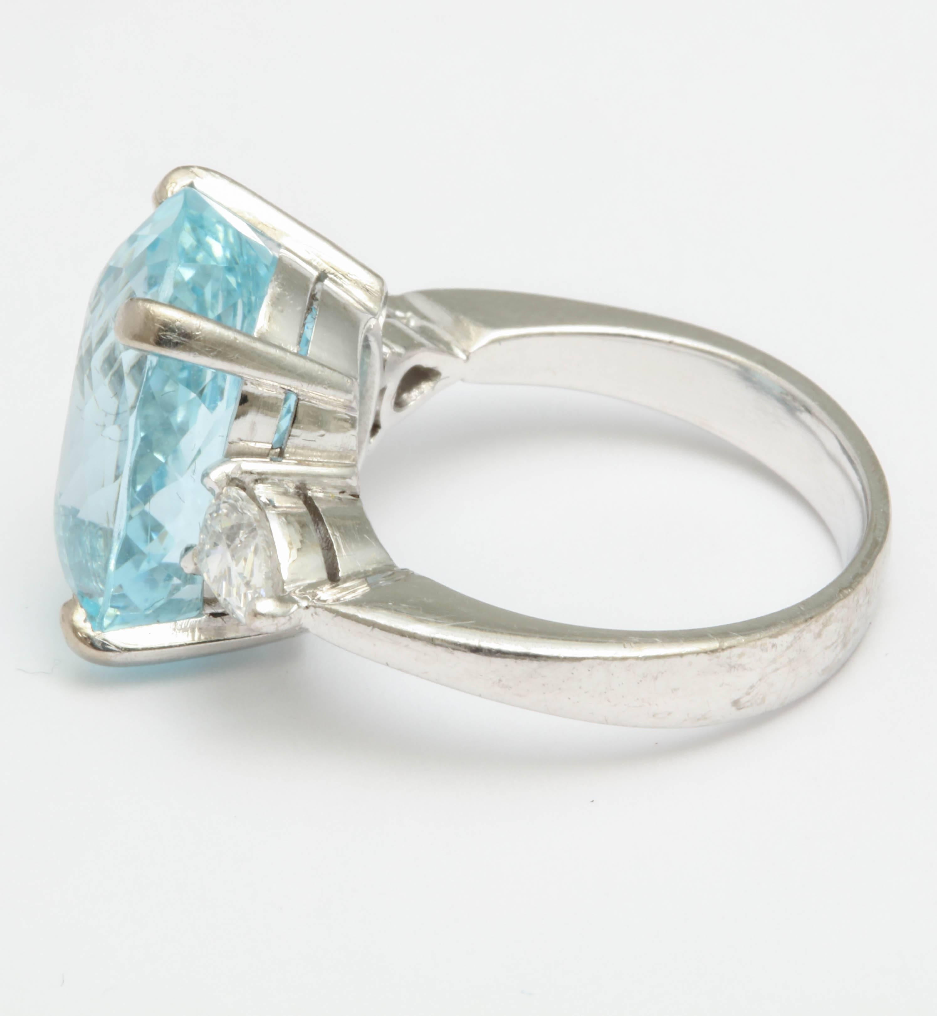 Contemporary Aquamarine and Diamond Ring