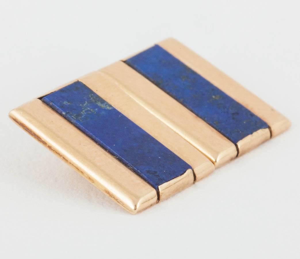 Art Deco Cufflinks in 18 Karat Gold with Lapis Lazuli, French circa 1925 For Sale 1