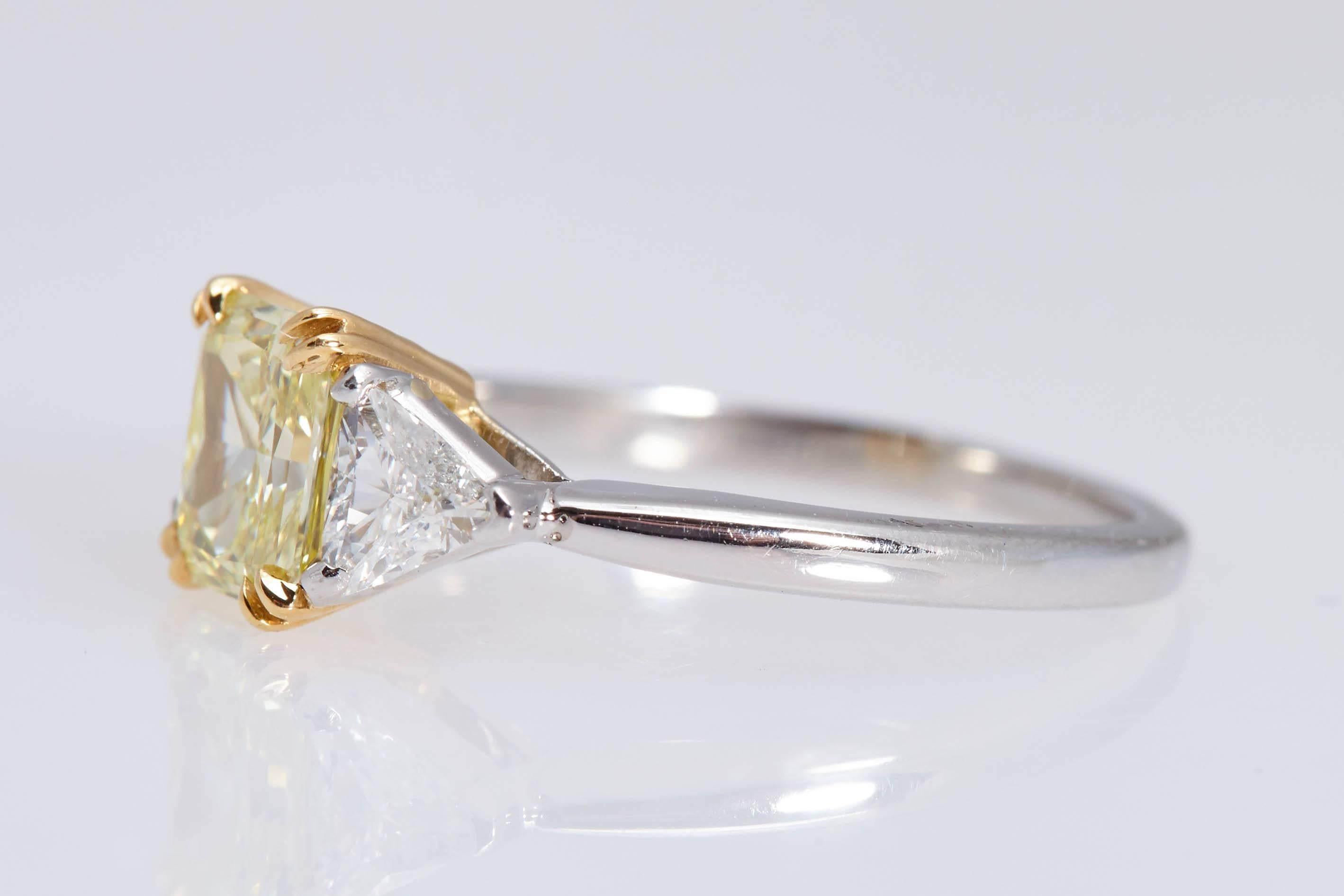 Radiant Cut GIA Fancy Yellow Radiant Diamond .97 Carat Platinum 18 Karat Yellow Gold Ring For Sale