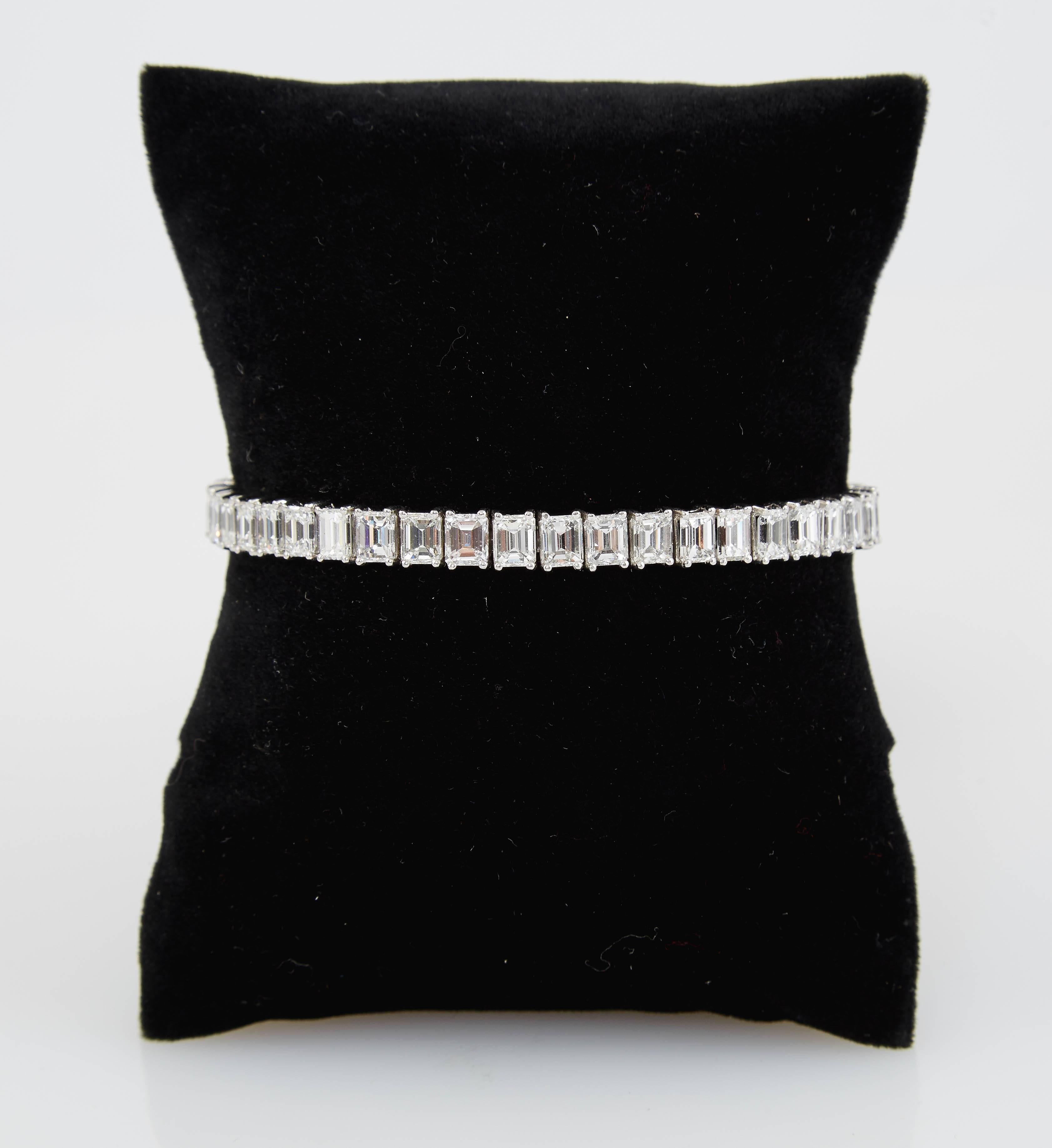 Emerald Cut Diamond Platinum Line Bracelet In Excellent Condition In New York, NY