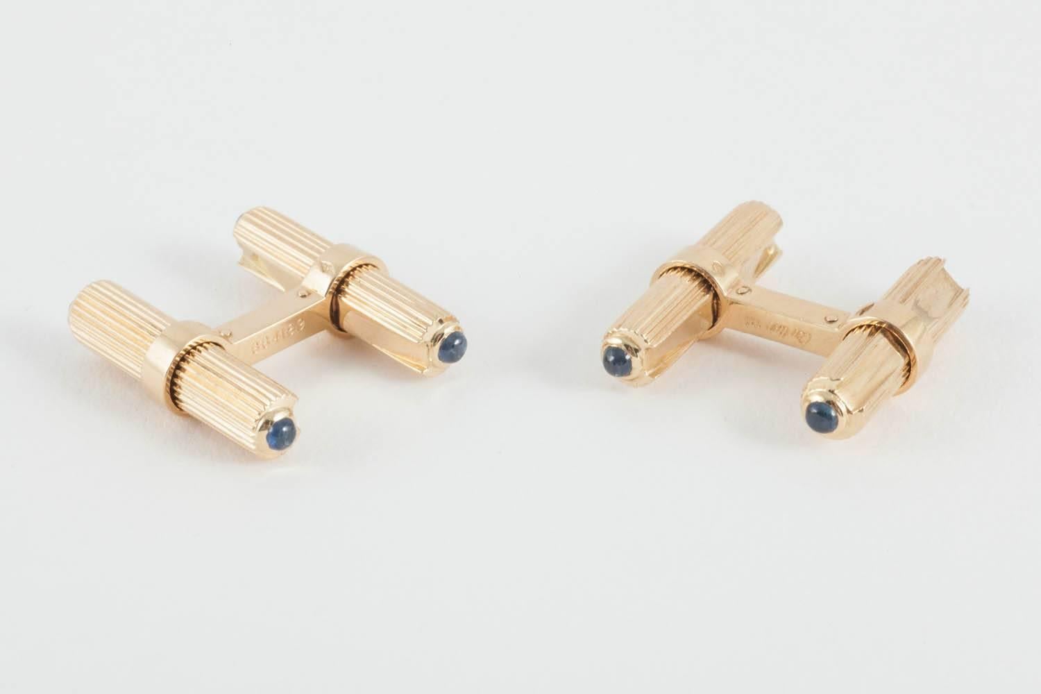 Cartier Cufflinks Baton Set in 18 Carat Gold with Colored Stones In New Condition In London, GB