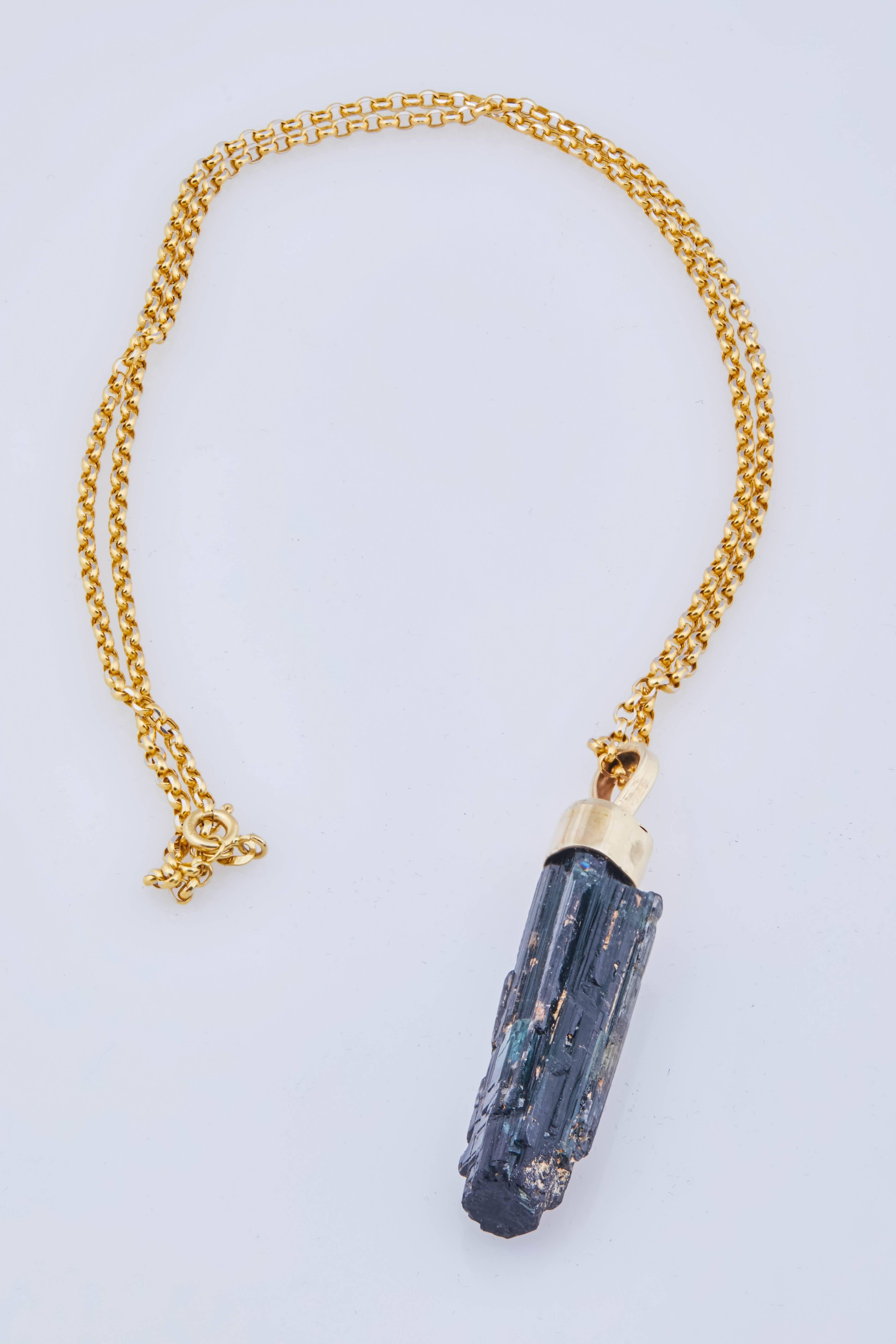 Women's Natural Tourmaline Mounted in 18k Gold on Italian 18k Gold Chain