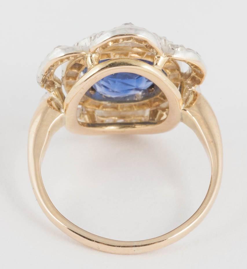 Art Deco Natural Ceylon Sapphire and Diamond Ring For Sale