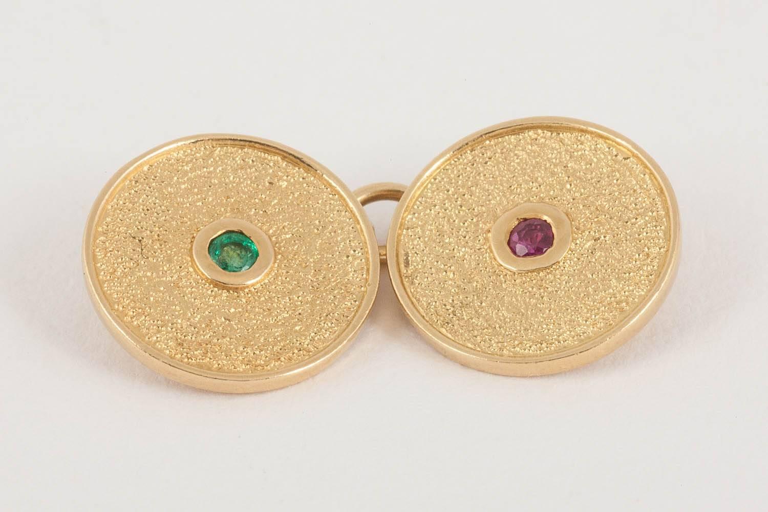 Edwardian Cufflinks, Cartier 18 Carat Gold, Emerald, Ruby, Textured Design Cartier Case