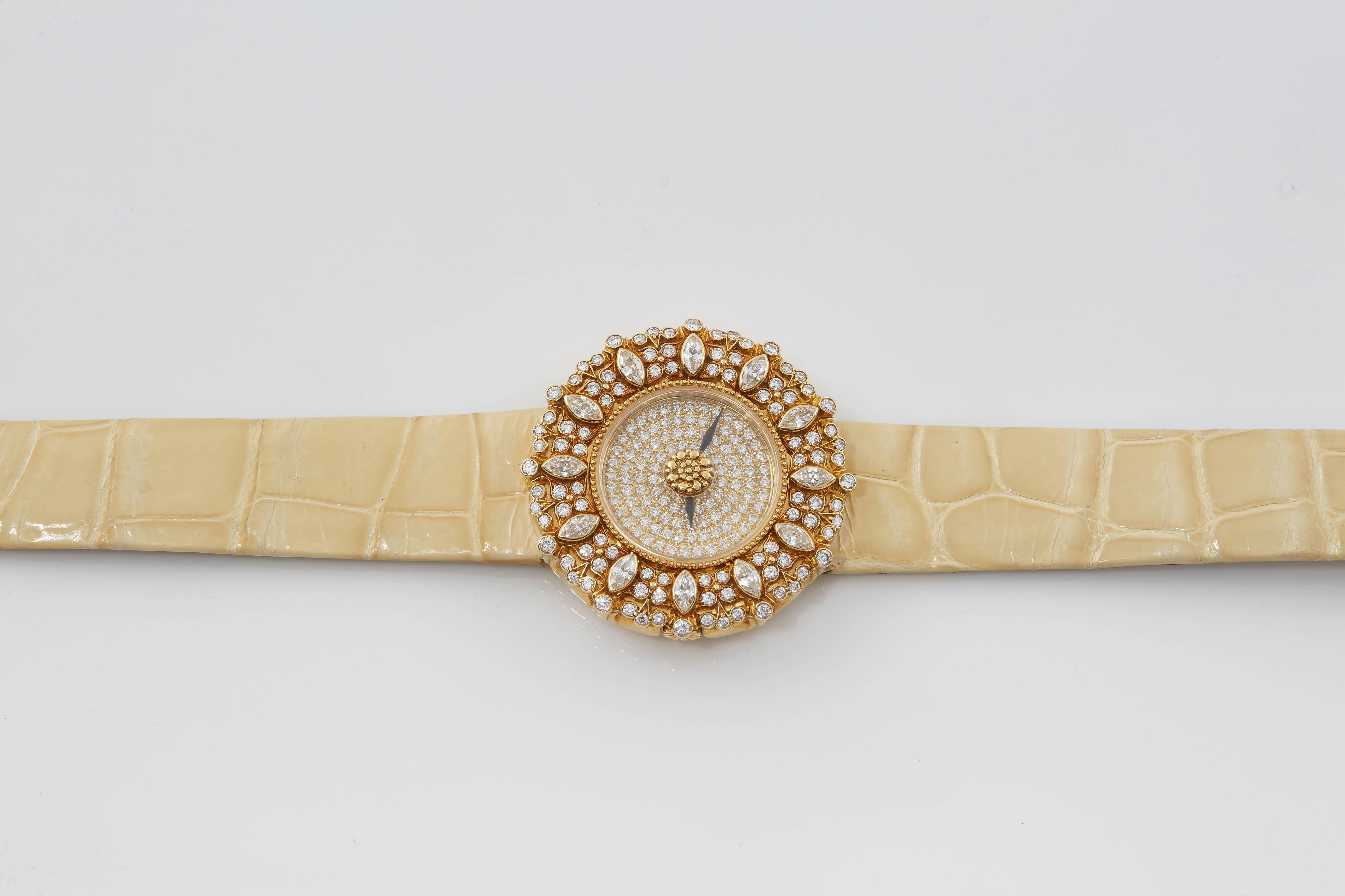Beautiful watch finely crafted in 18 k yellow gold with high quality diamonds on Genuine Alligator Strap. Sign Buccellati 